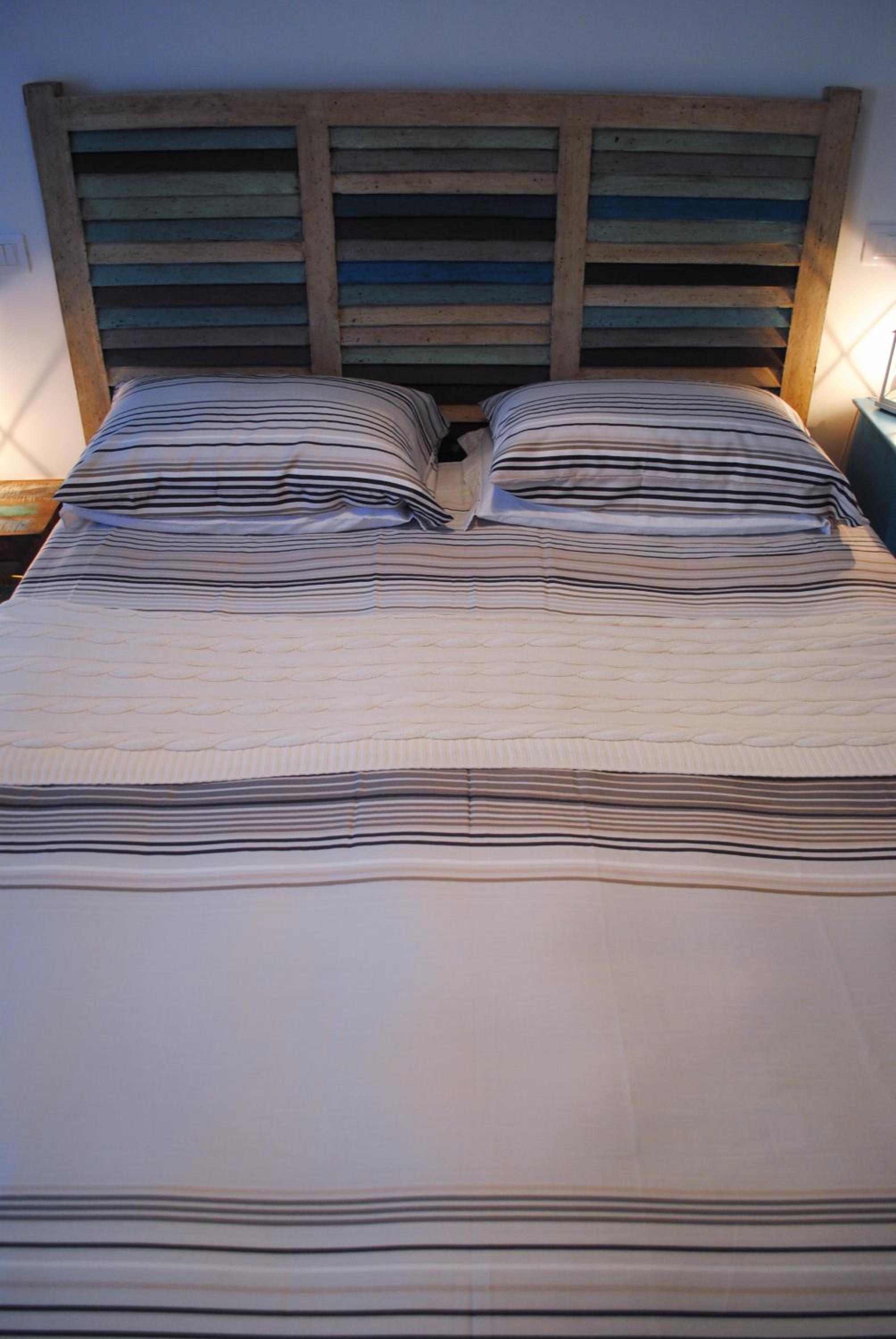 Large Double Room photo 1