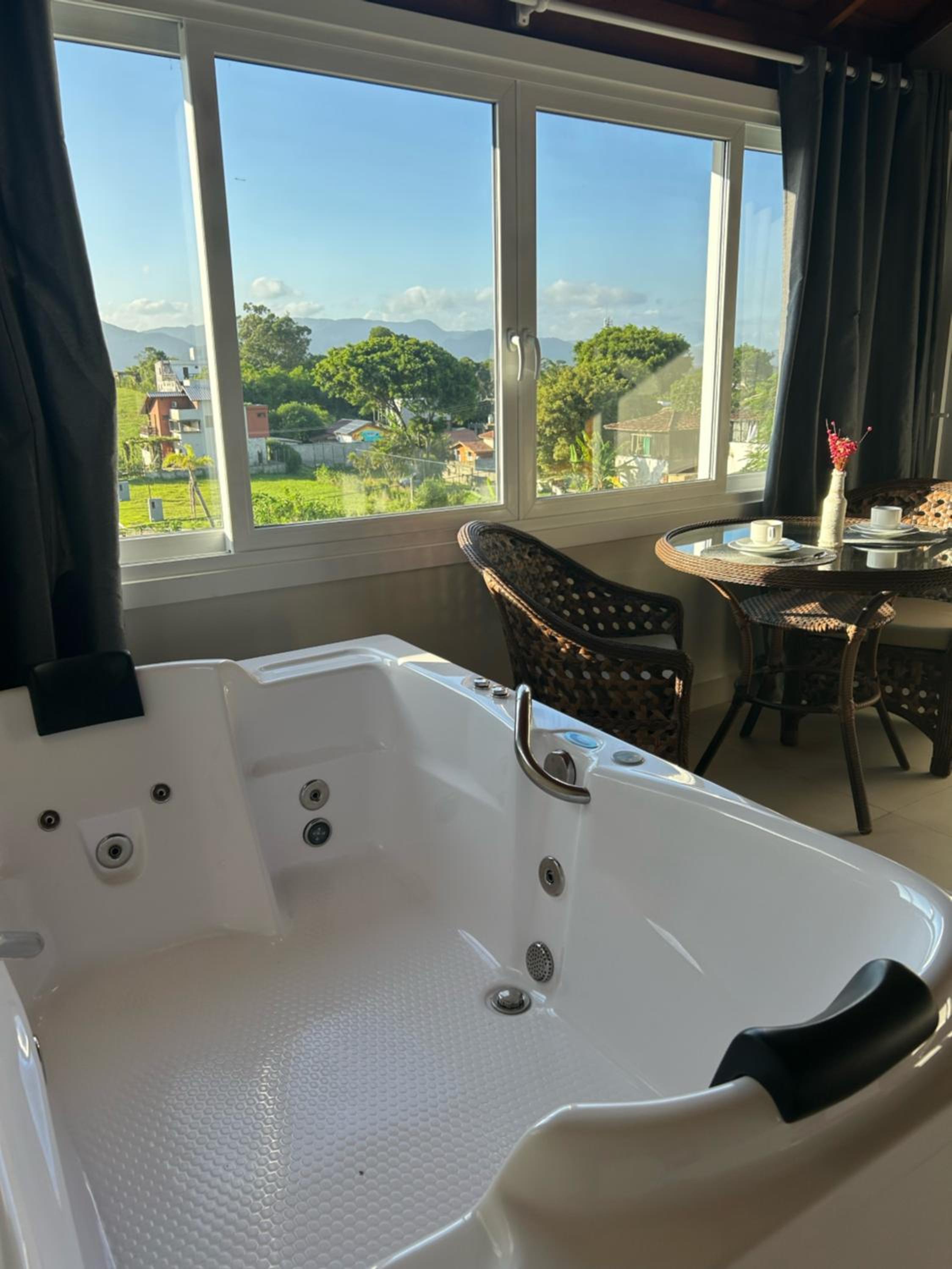 King Suite with Spa Bath