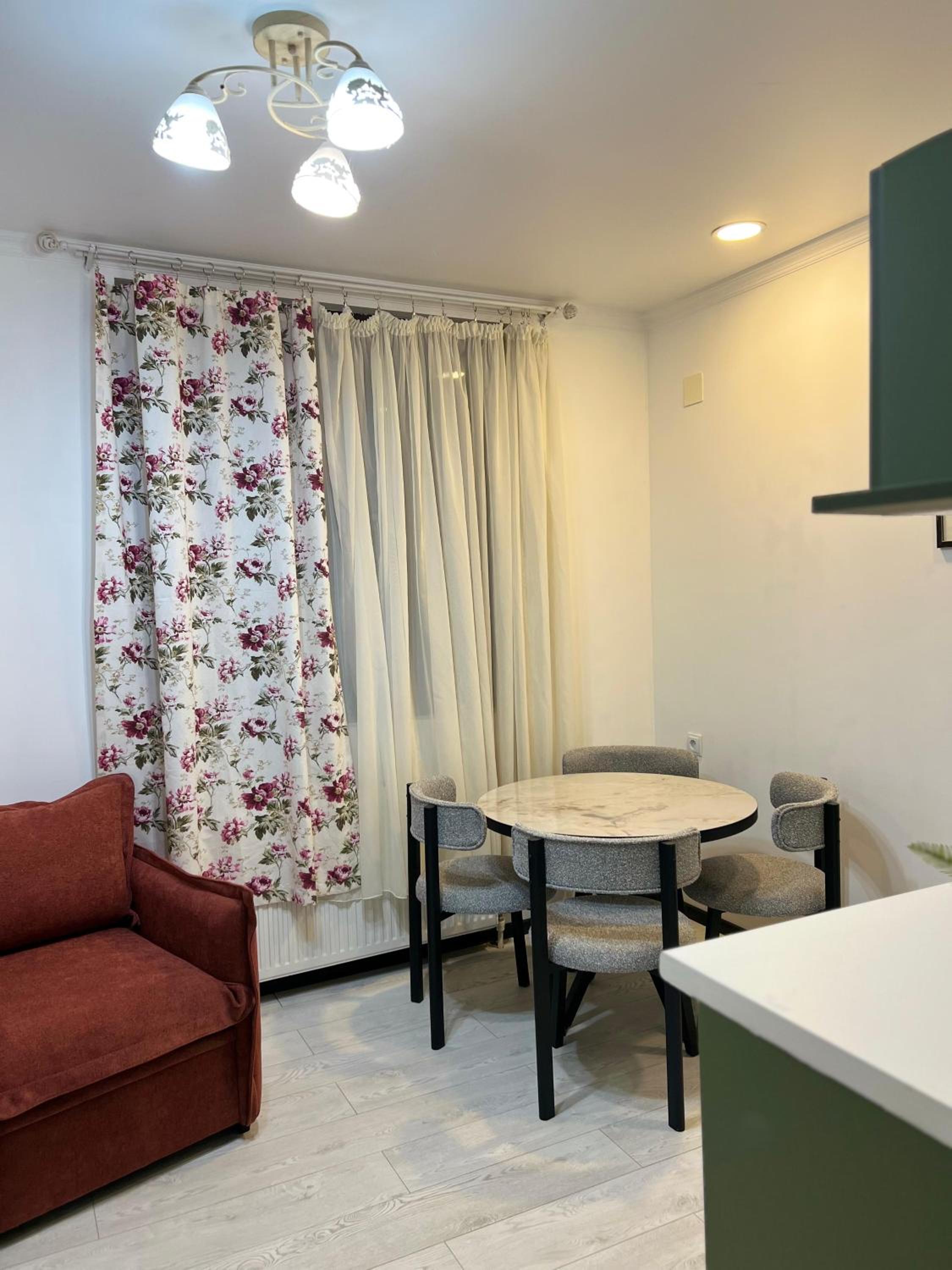 One-Bedroom Apartment with Terrace