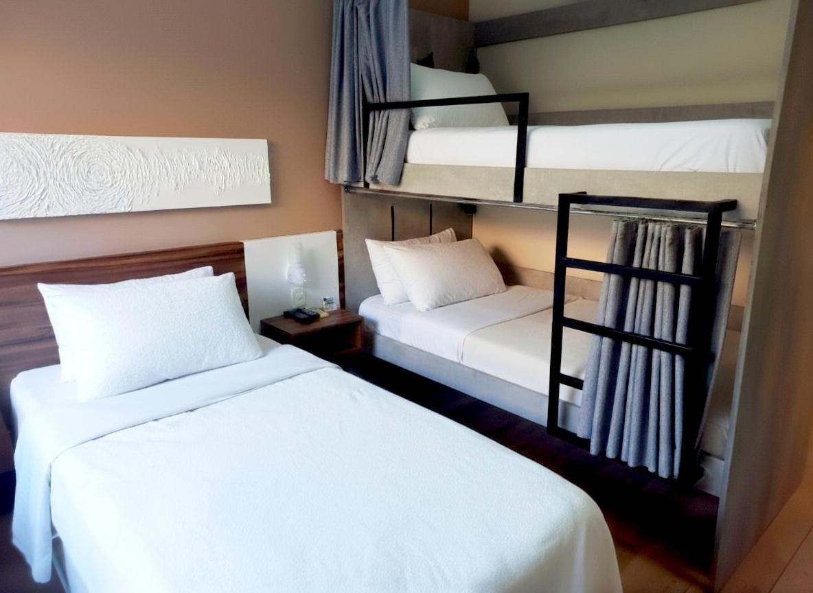 Standard Triple Room photo 2