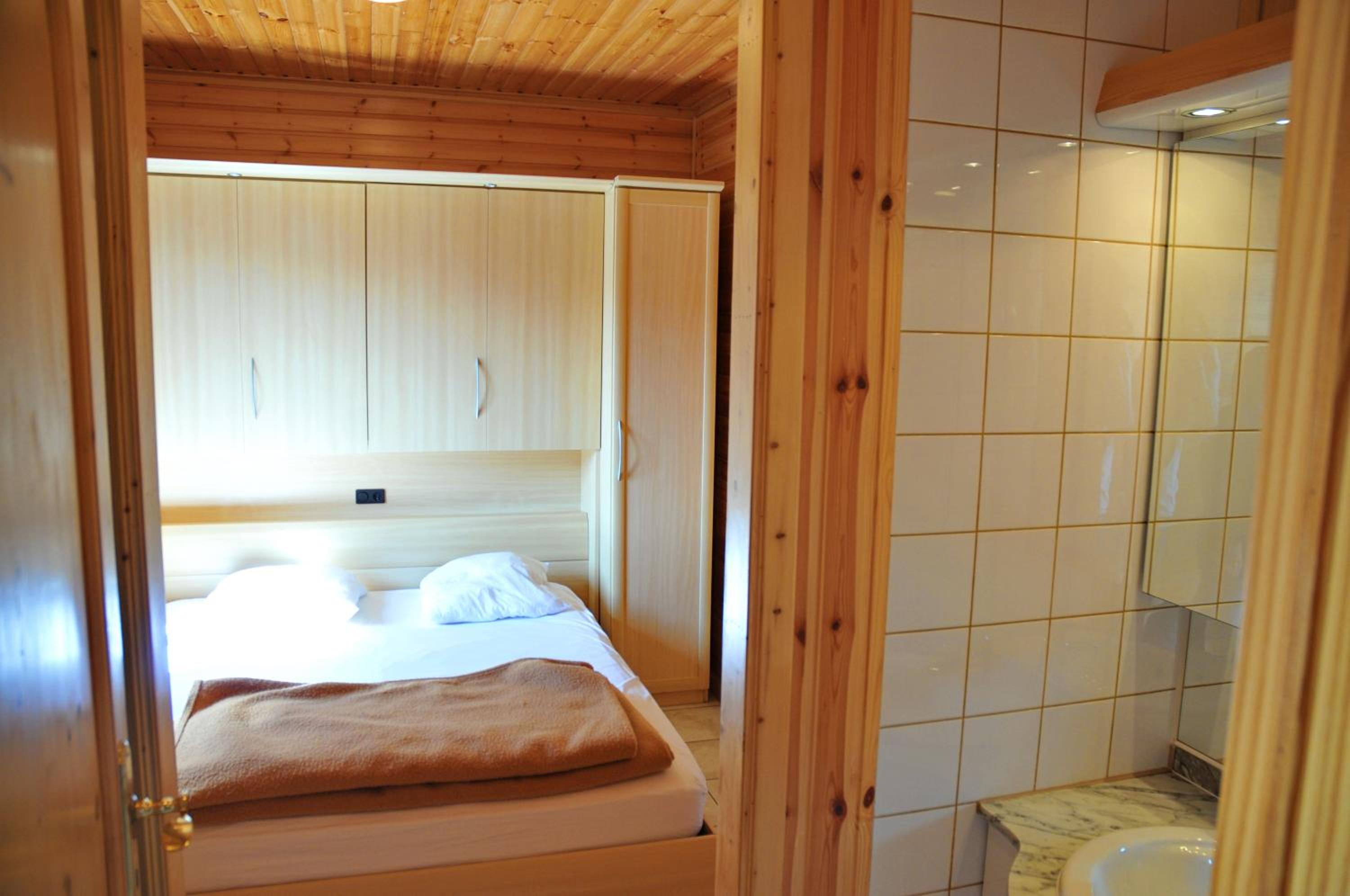 Two-Bedroom House photo 2