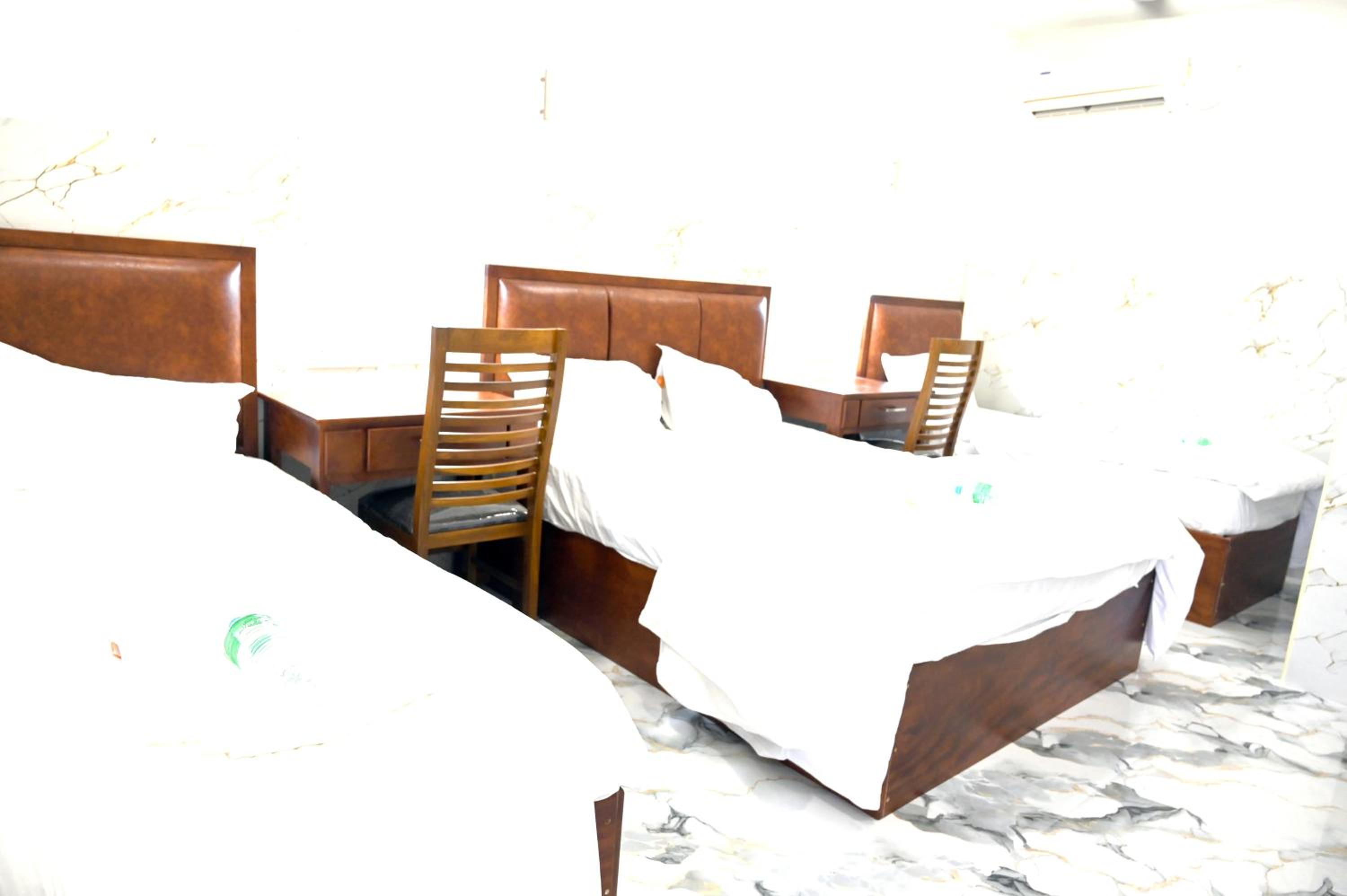Deluxe Quadruple Room