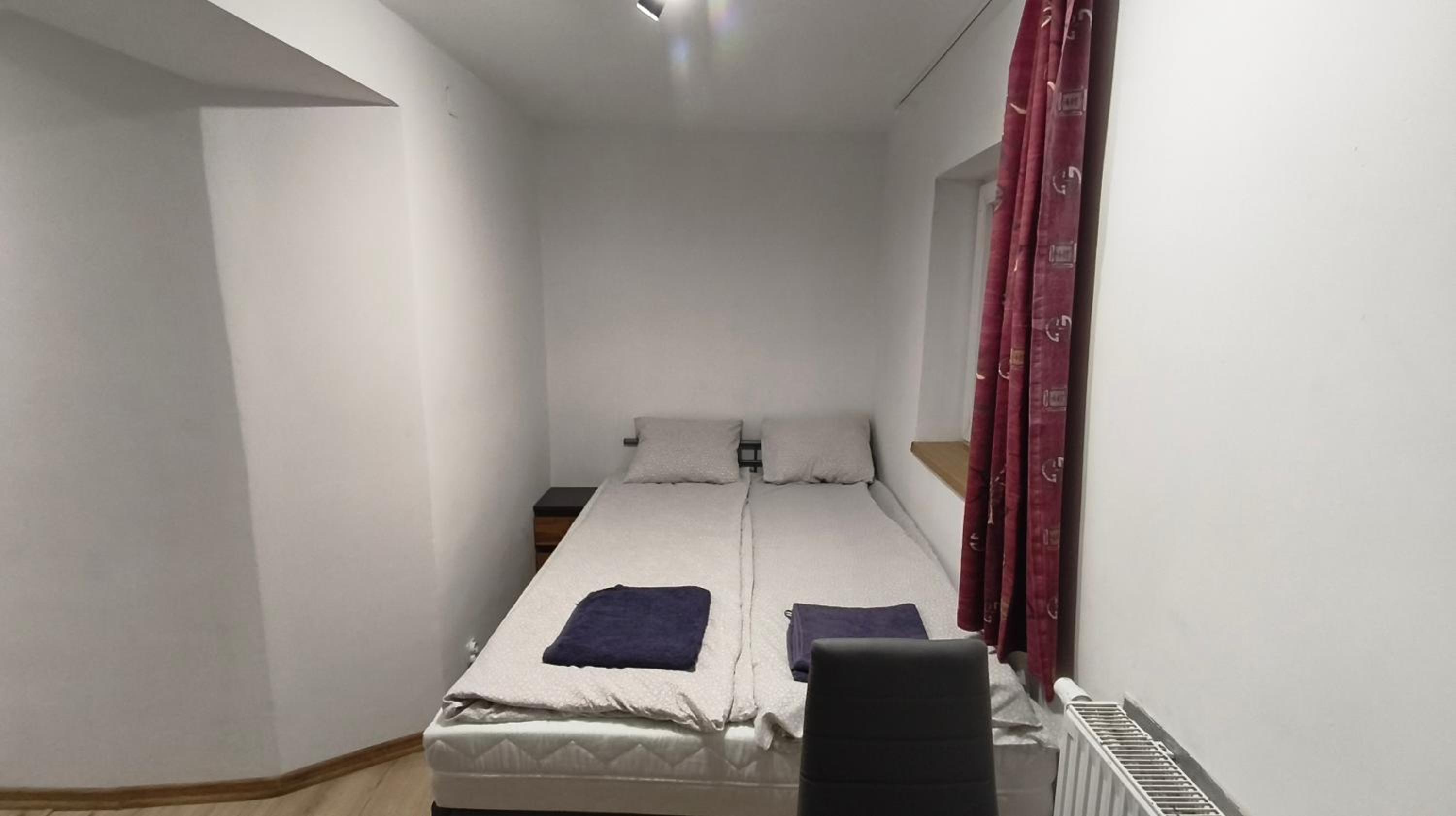 Large Double or Twin Room photo 2