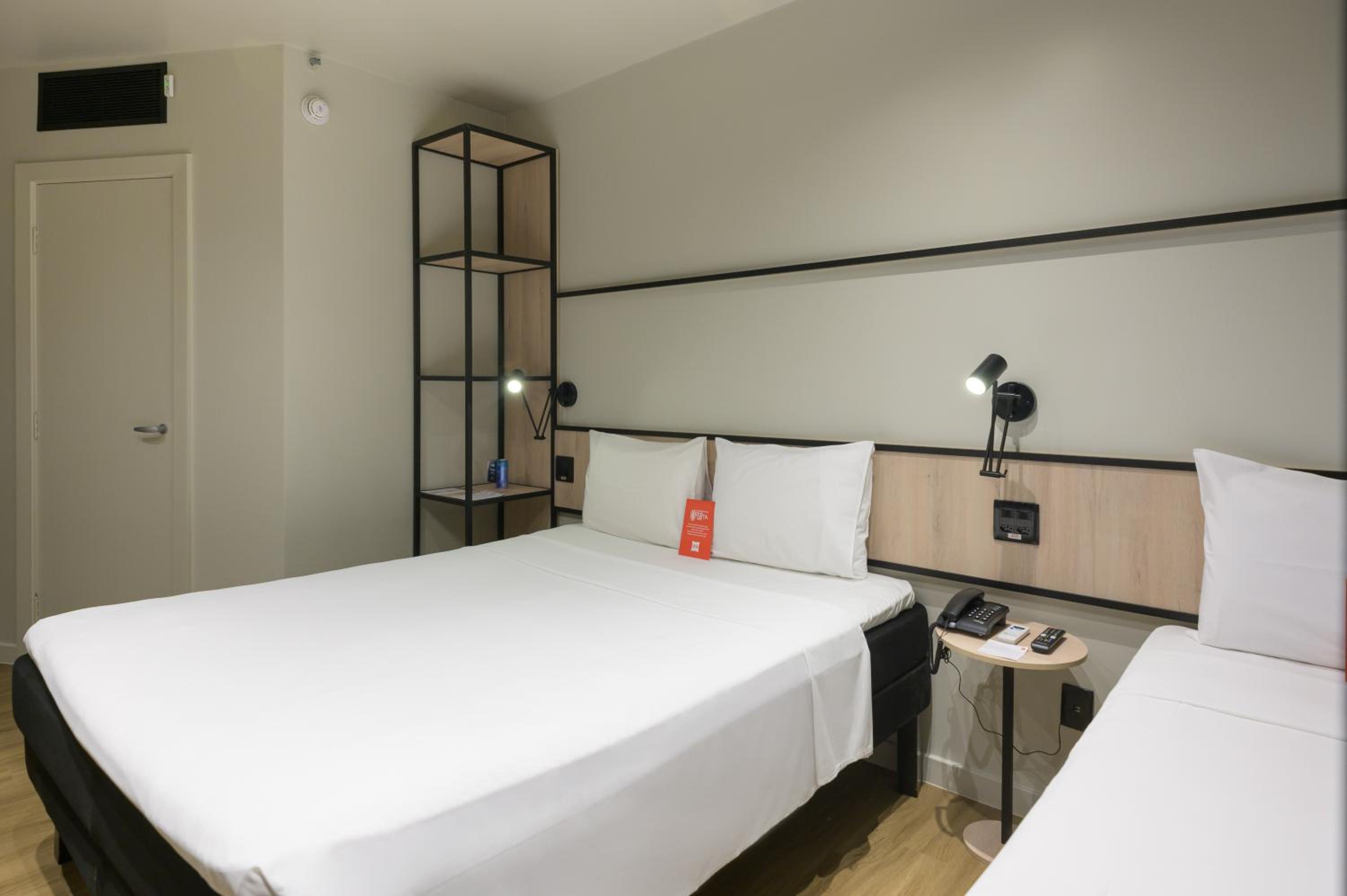 Room with a Double Bed and One Single Bed photo 1
