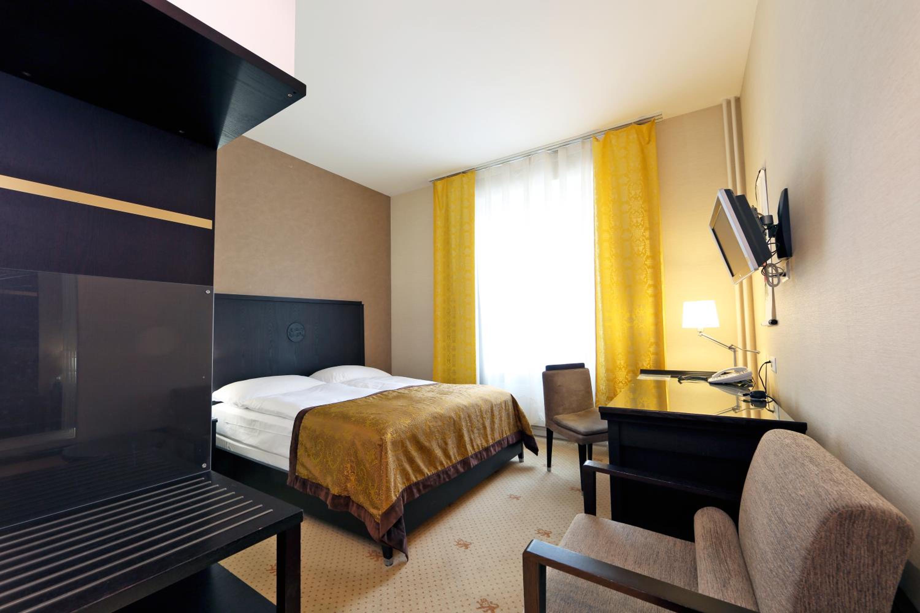 Comfort Double Room - Photo 7
