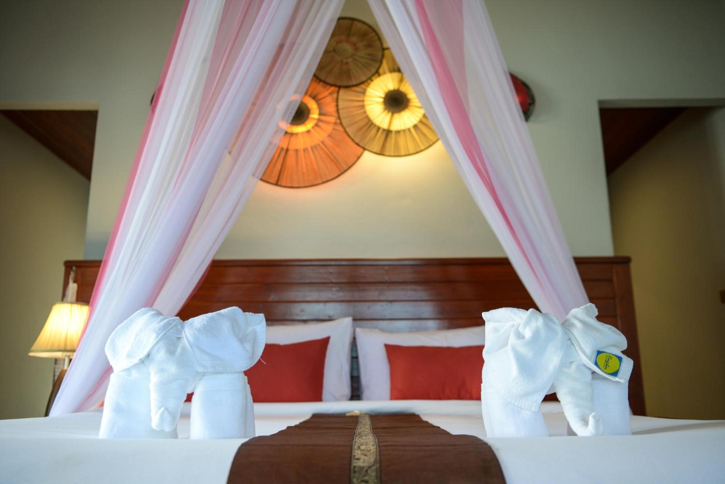 Two-Bedroom Beach Front Villa (First Row) photo 3
