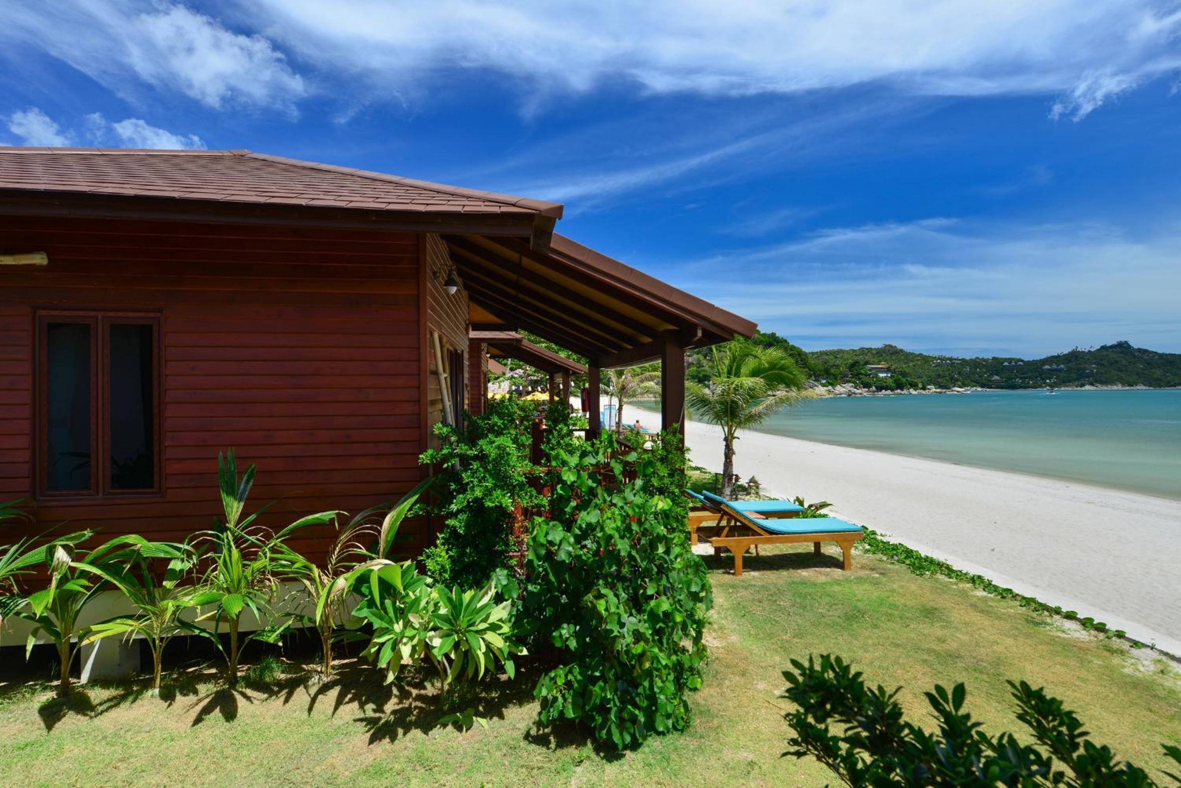 Beach Front Villa (First Row) photo 2