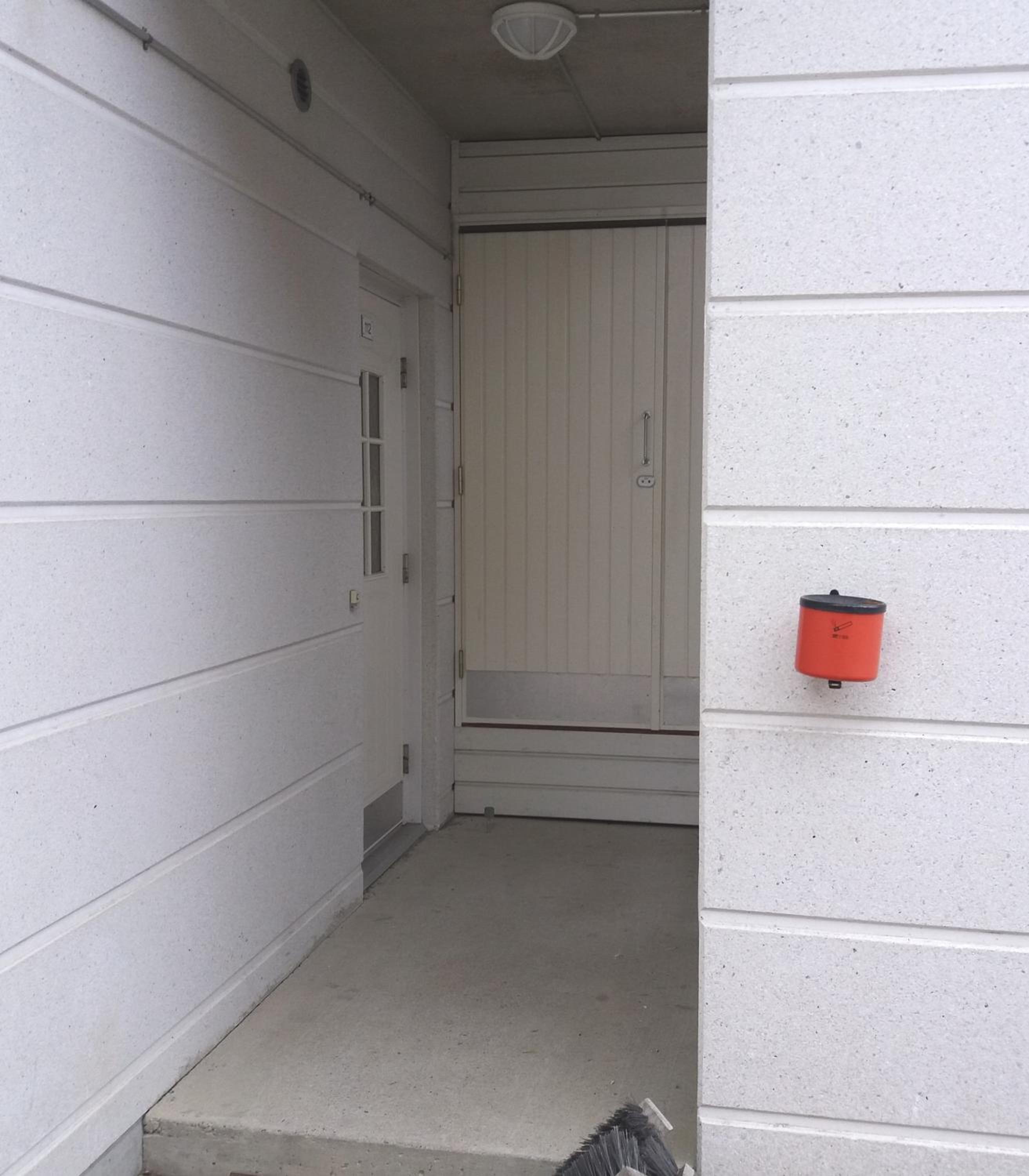 Two-Bedroom Apartment - Photo 17