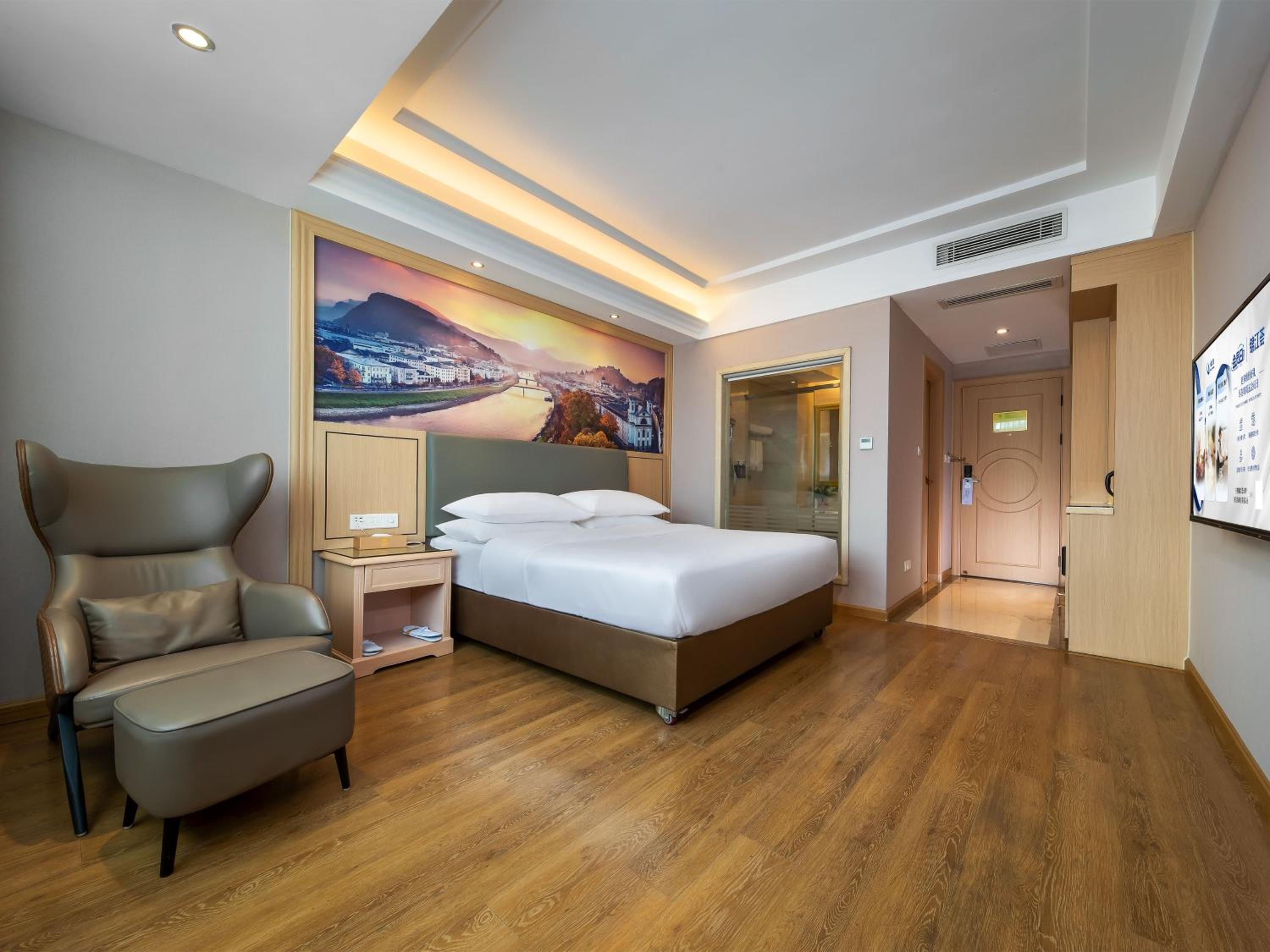 King Room