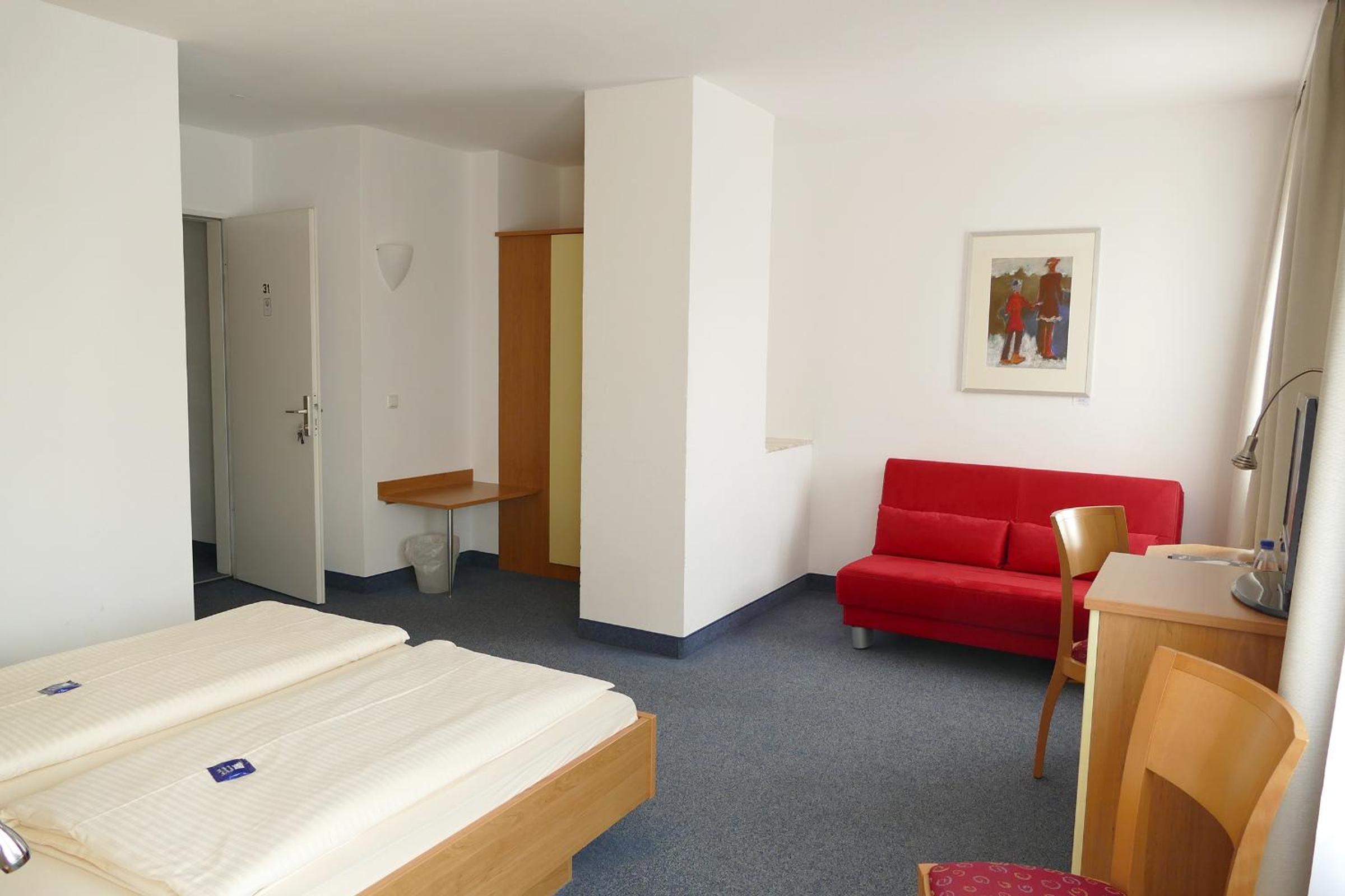 Double or Twin Room - Photo 1