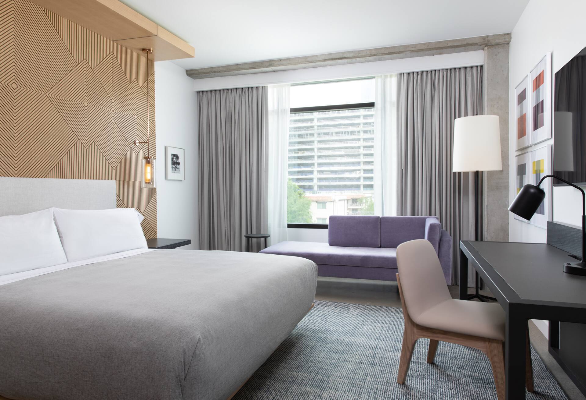 1 King Bed Room