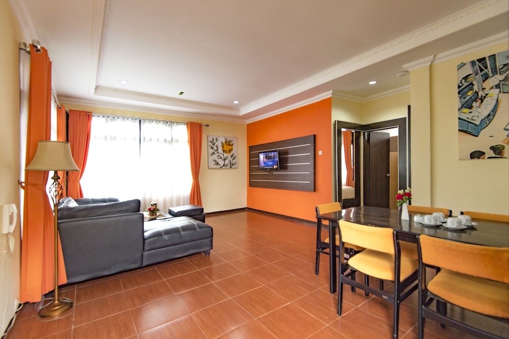 Bungalow, 2 Bedrooms (Orchid) photo 3