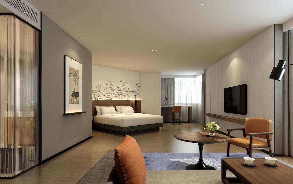 Deluxe Double Room, City View