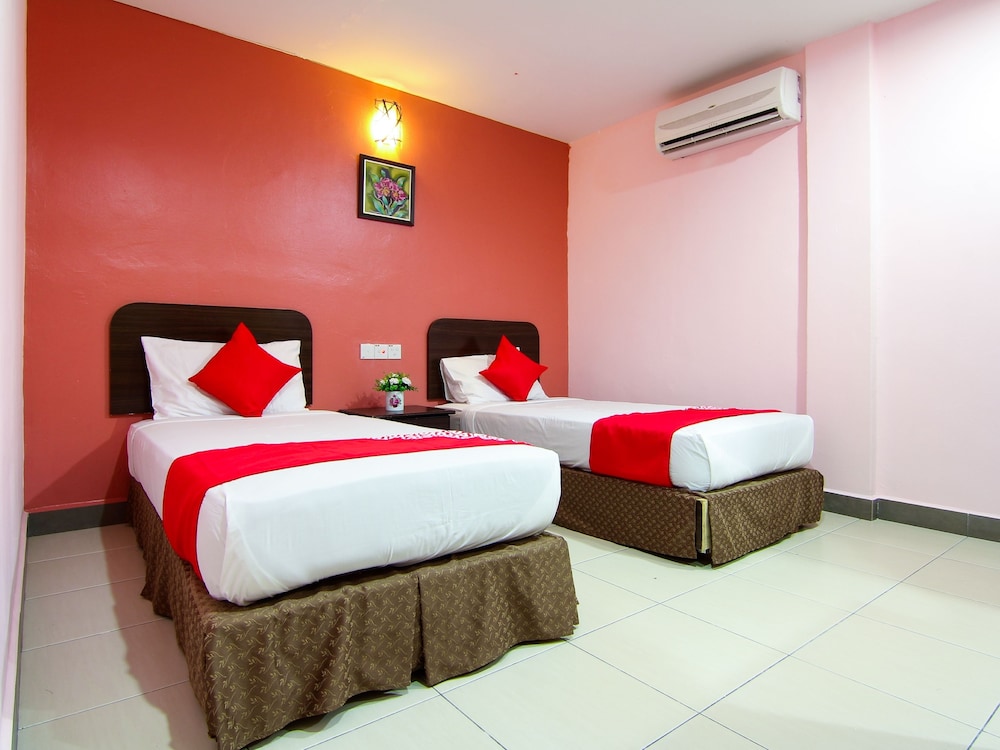 Standard Twin Room photo 3