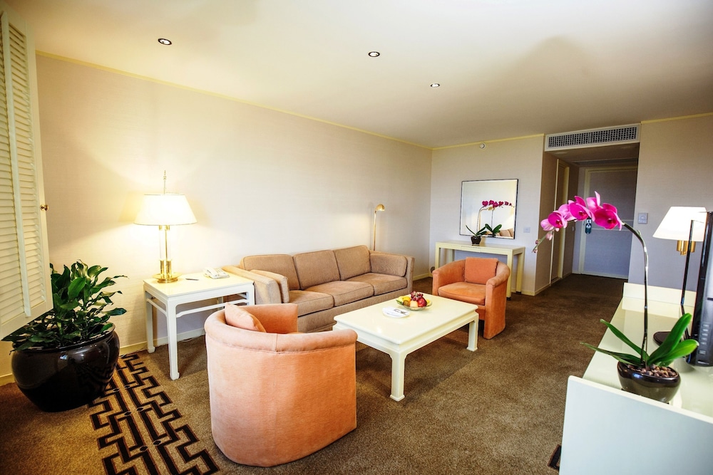 Superior Suite (With Breakfast) photo 2