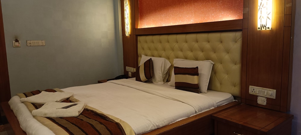 Premium Double Room photo 2