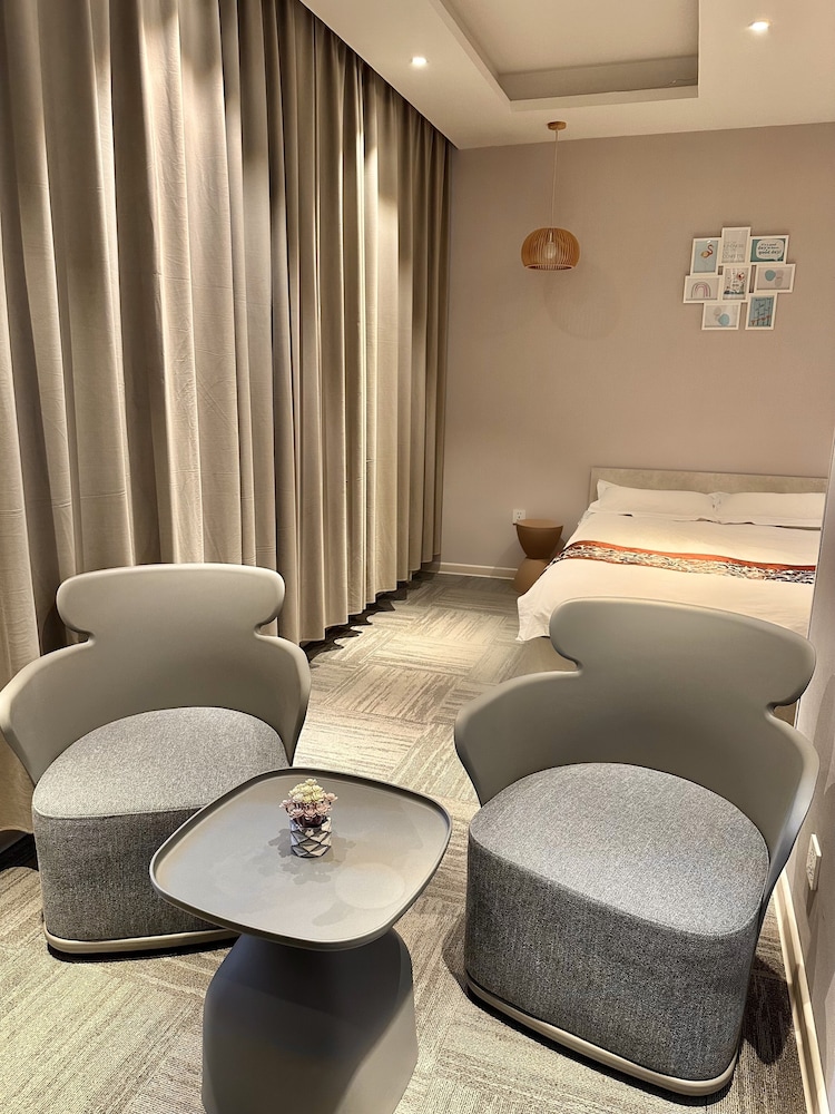 Deluxe Double Room photo 3