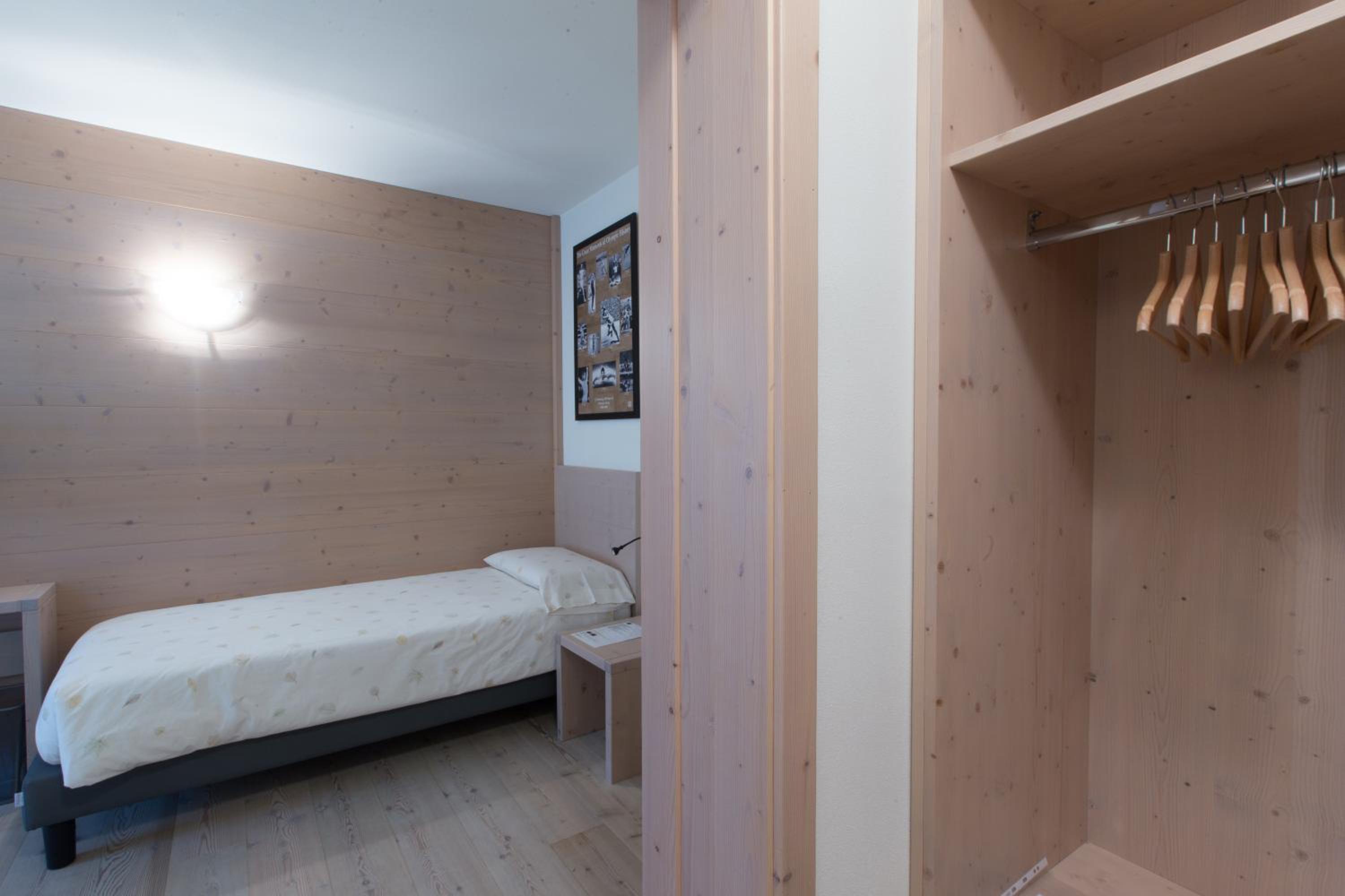 Twin Room - Photo 1