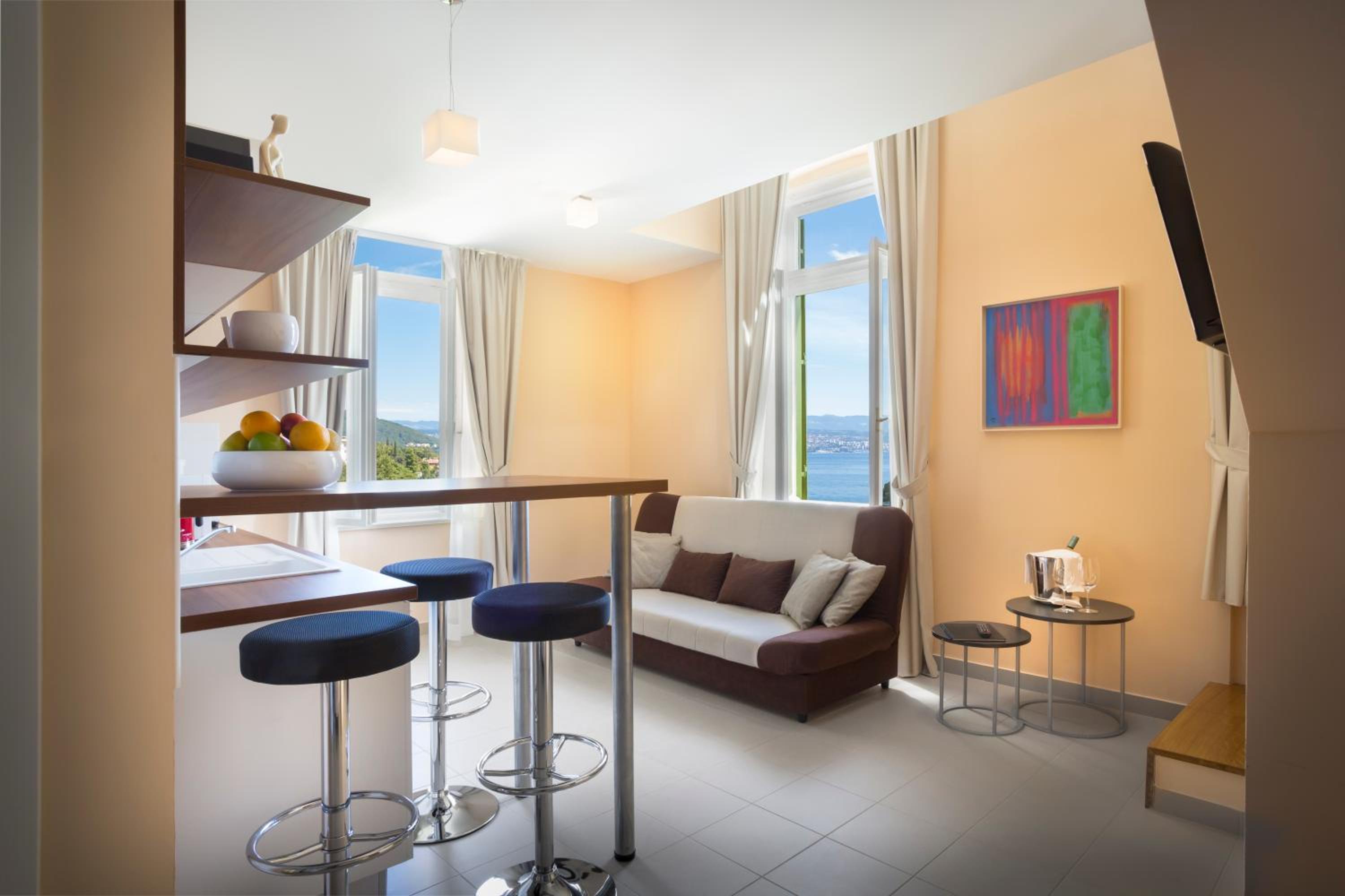 Two-story Studio Apartment, Sea View photo 1