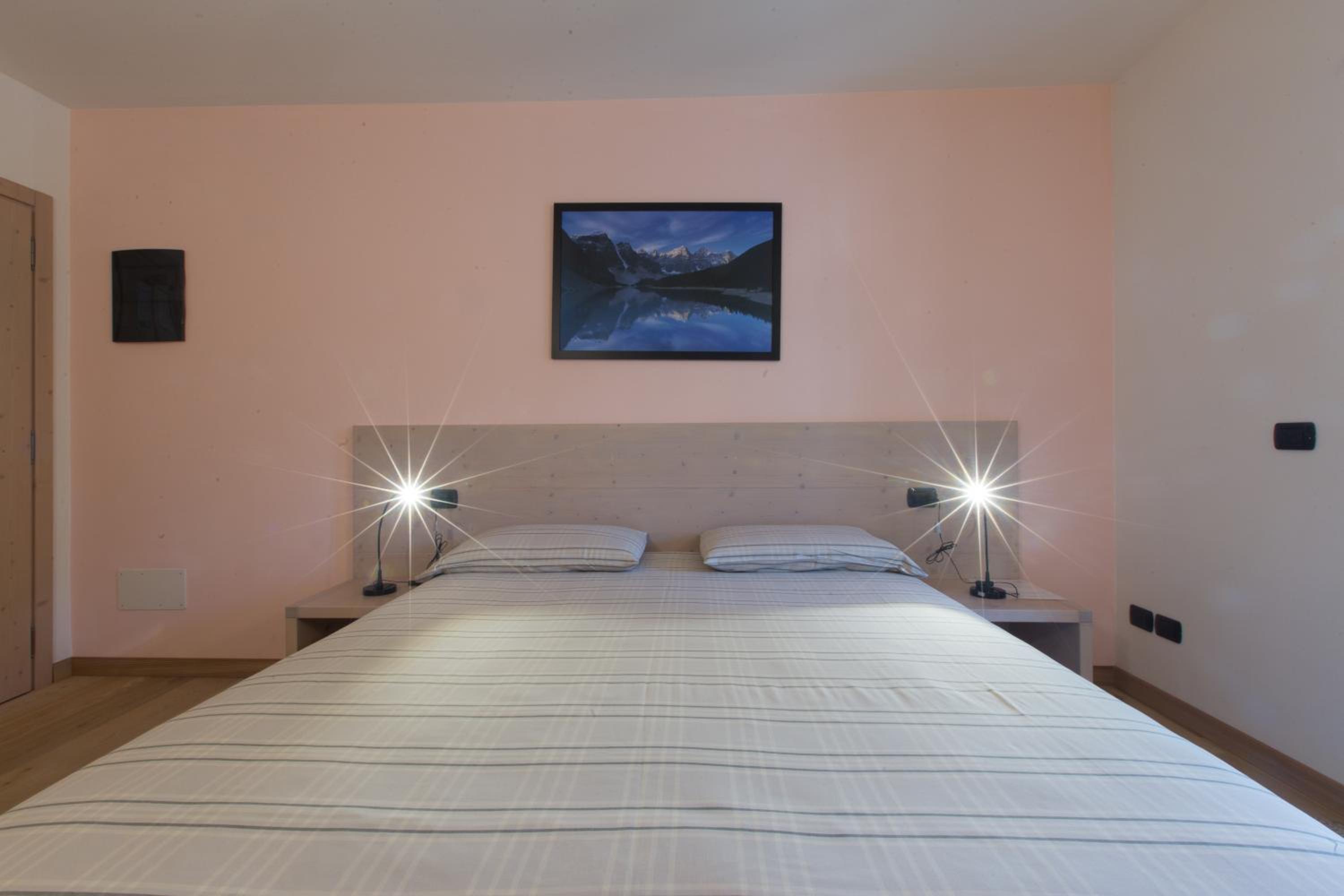 Double Room - Photo 3
