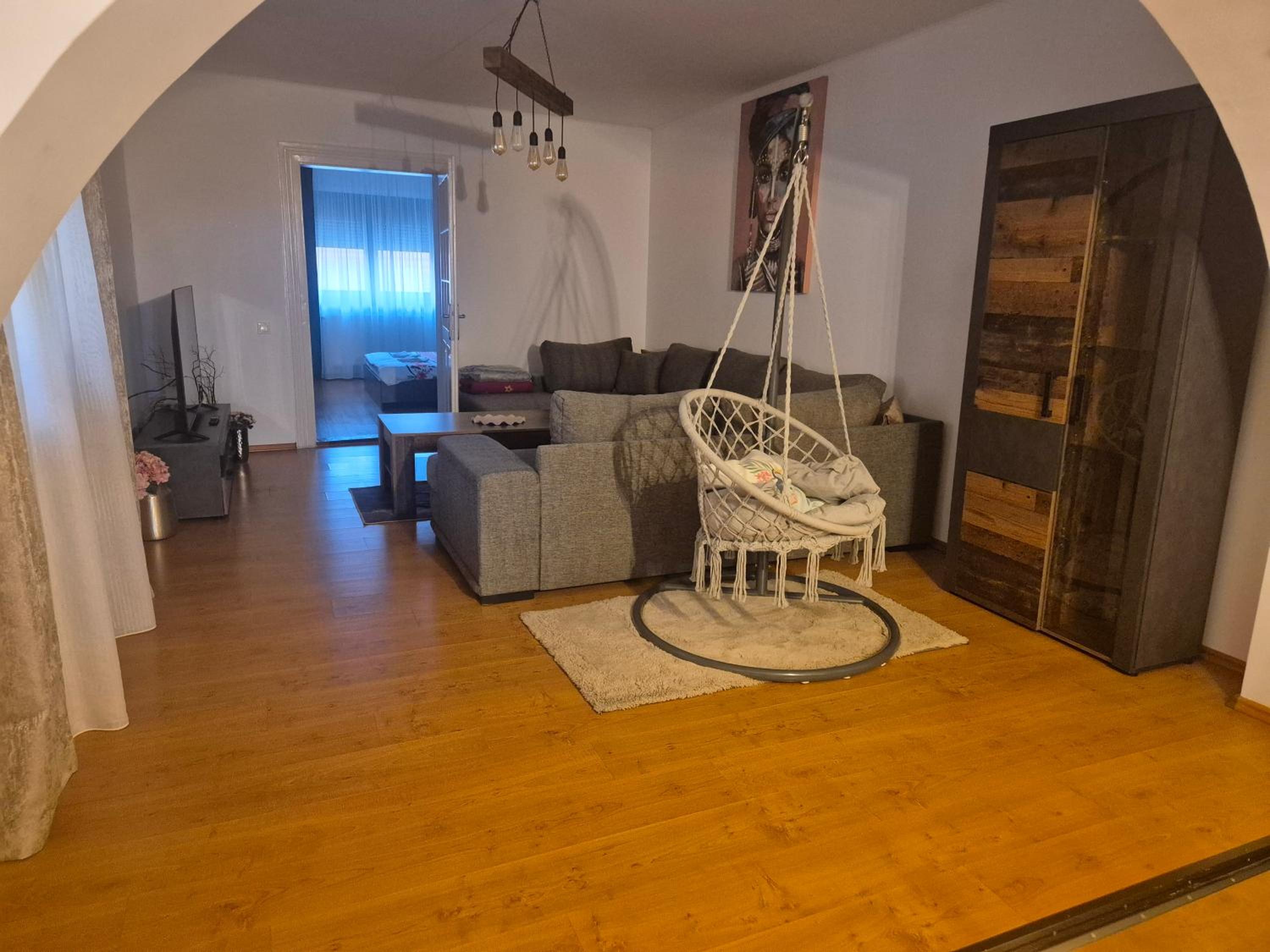 Two-Bedroom Deluxe Apartment photo 3