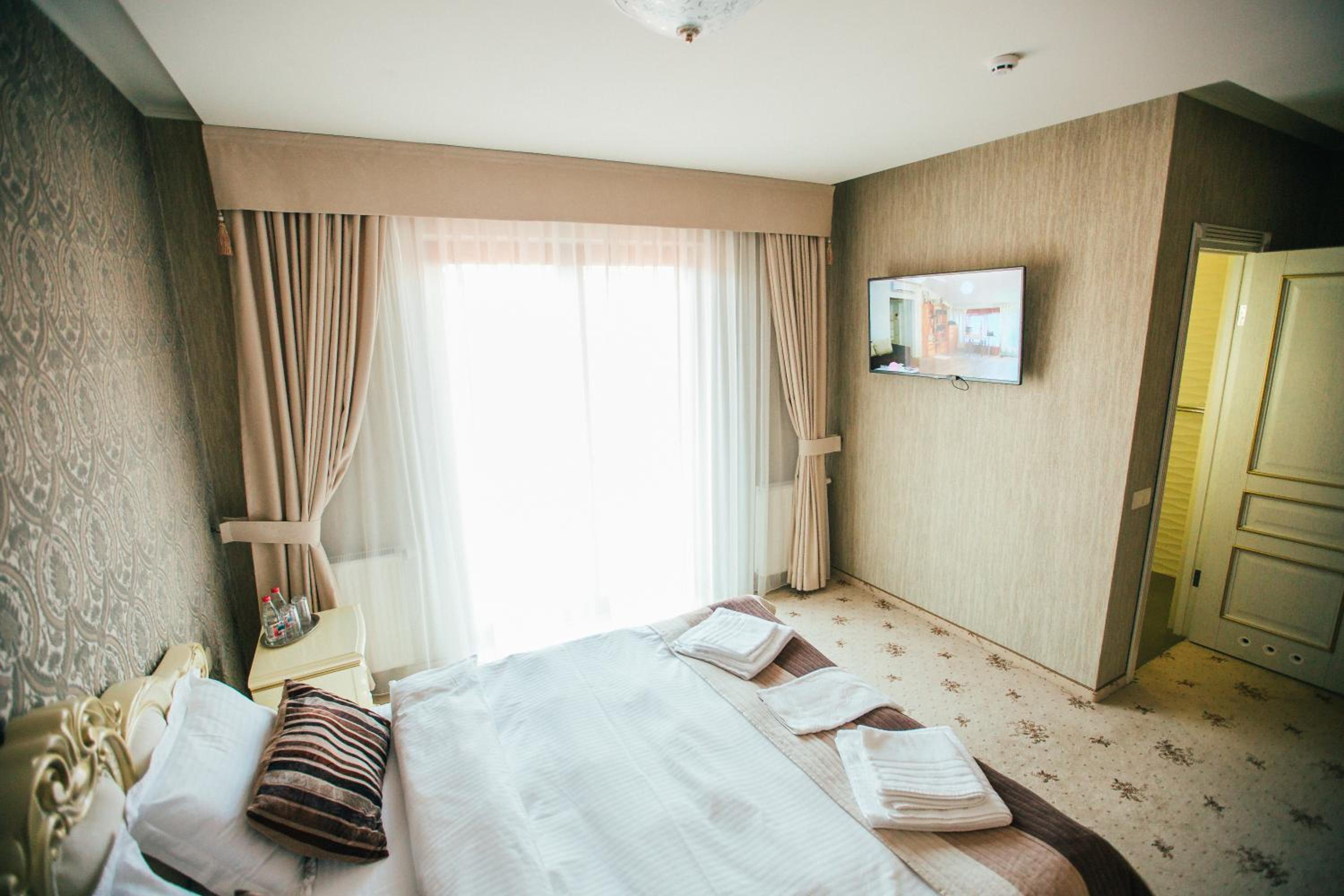 Standard Double Room photo 3