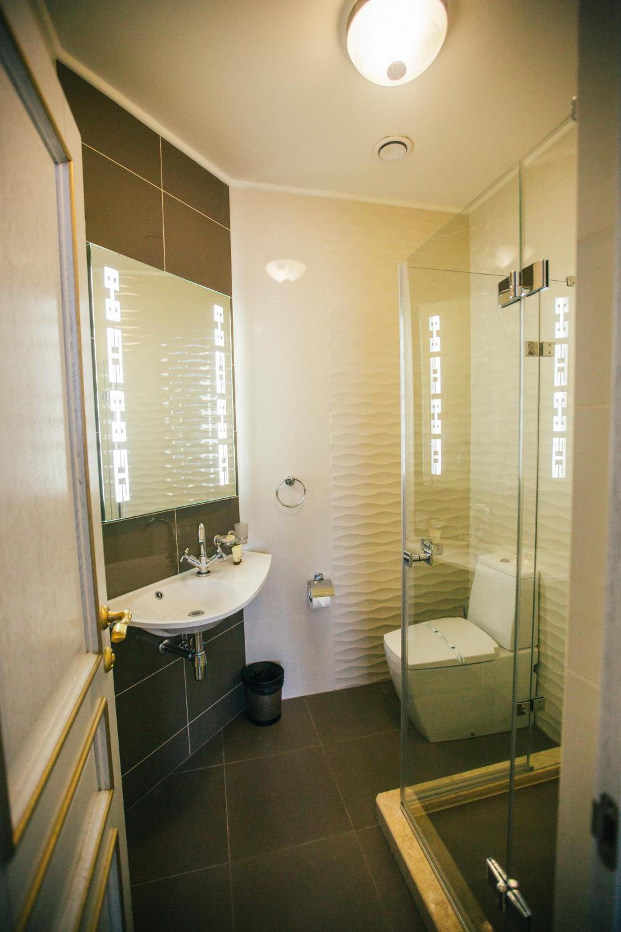 Standard Double Room photo 2