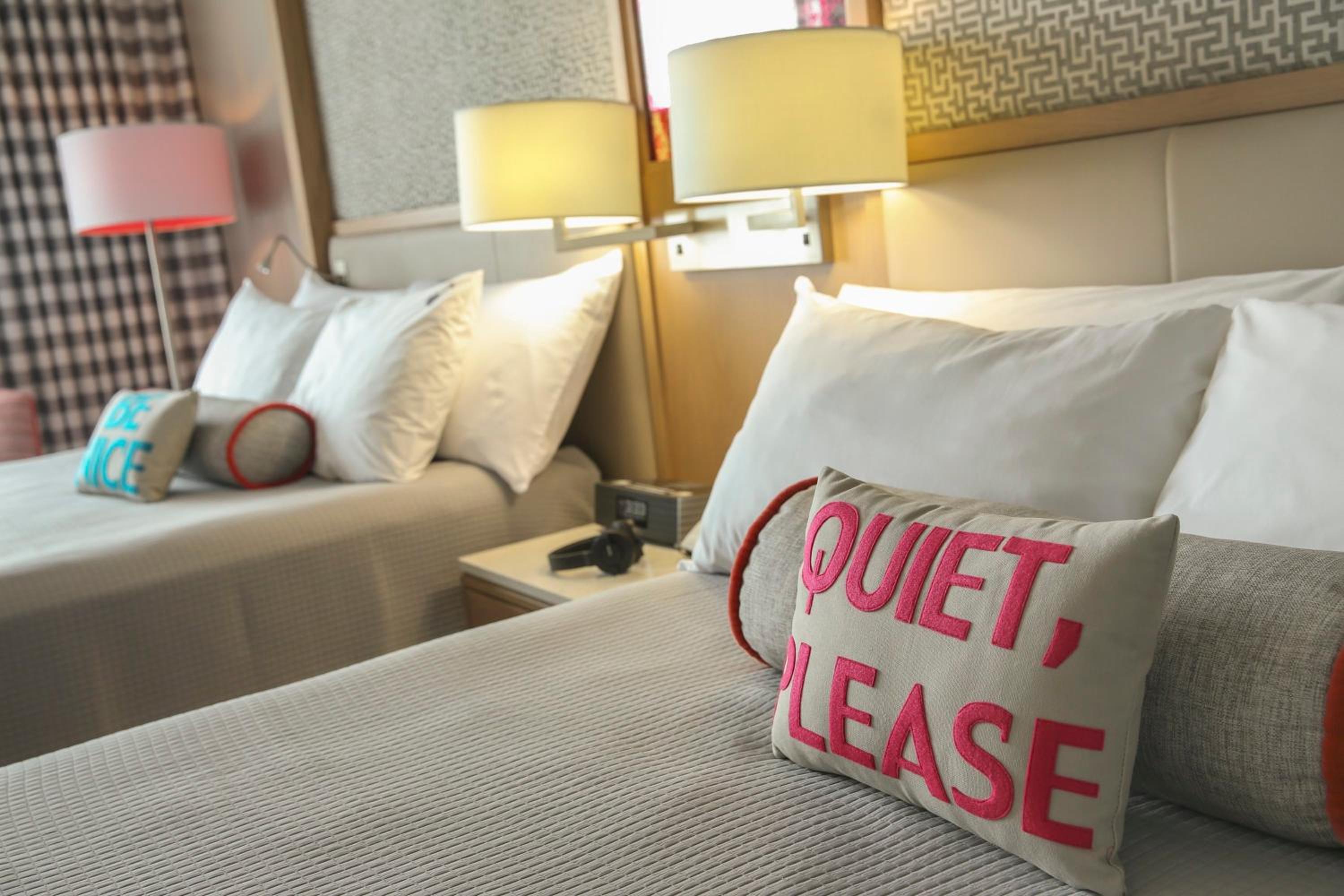 Club Level Room - Two Queen Beds (Includes FREE^ Universal Express Unlimited)