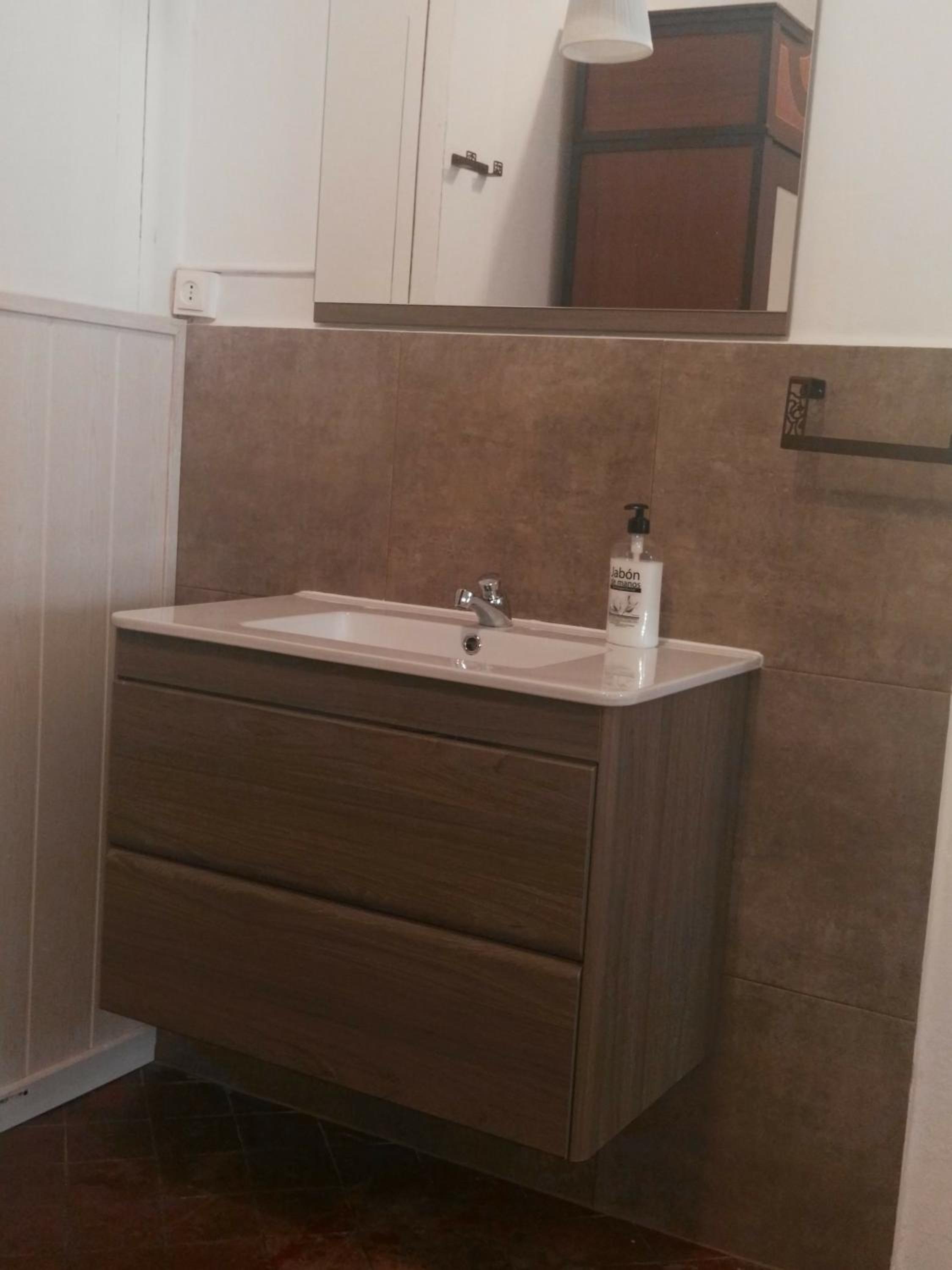 Budget Triple Room photo 2