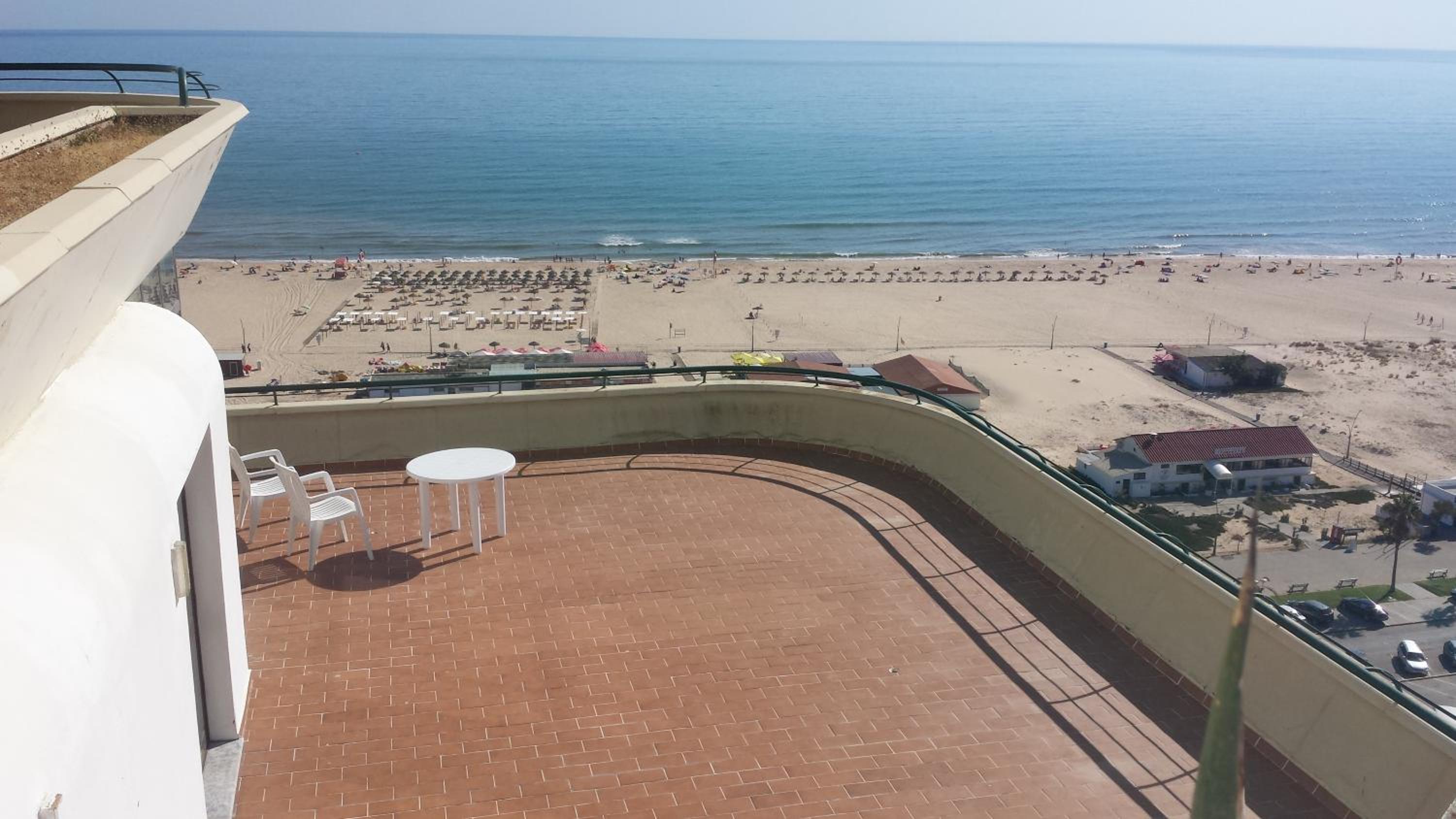 Superior One-Bedroom Apartment with Sea View - Photo 5