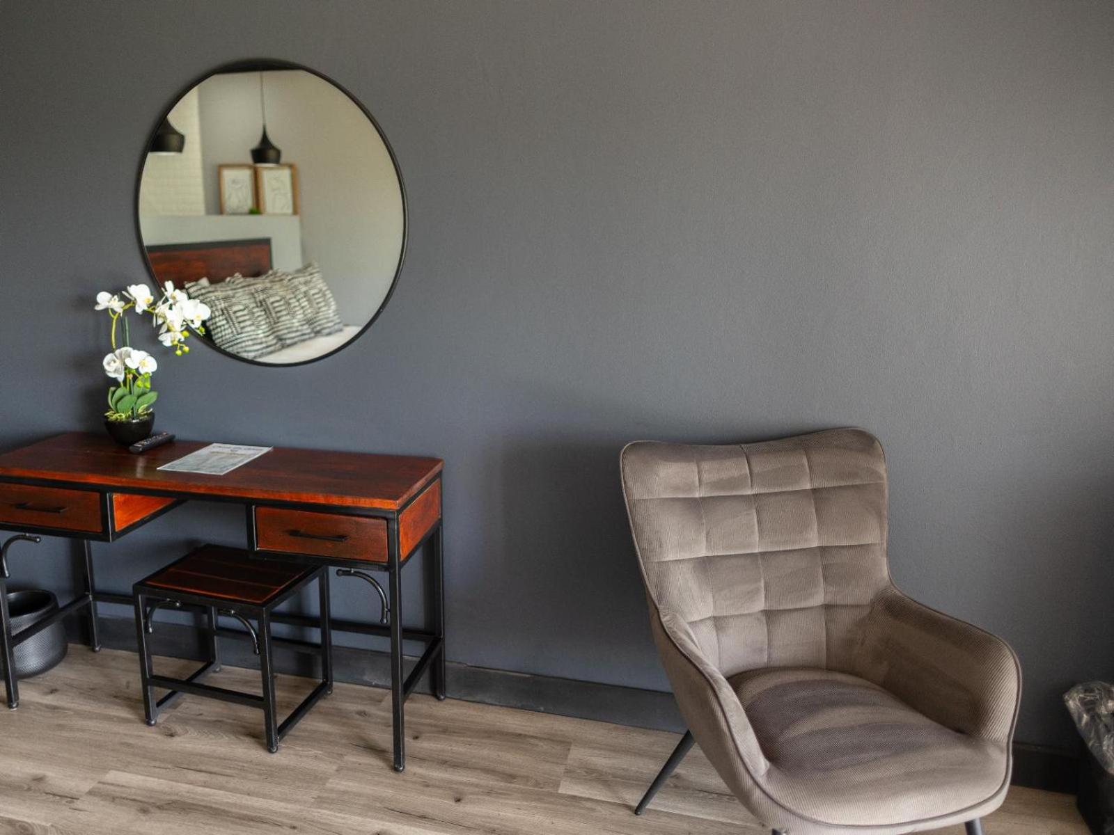 Family Room photo 2