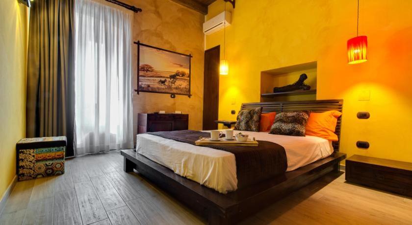 Double Room with Private Bathroom - Africa photo 3