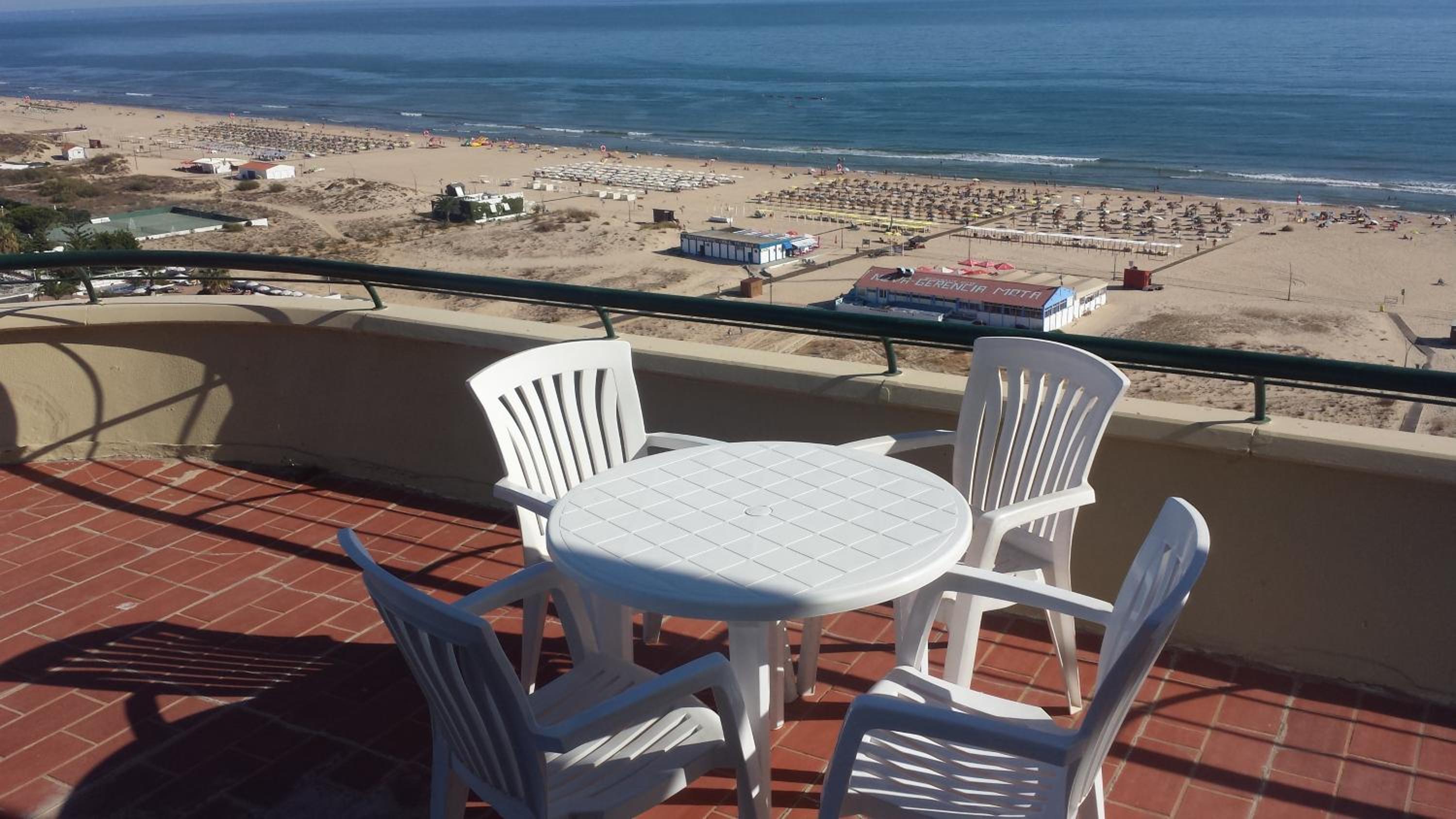 Superior One-Bedroom Apartment with Sea View - Photo 3