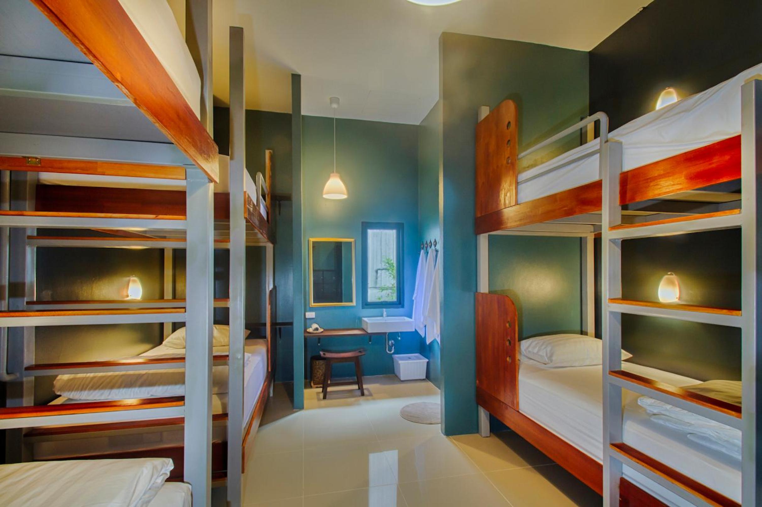 Bed in 6-Bed Female Dormitory Room photo 1