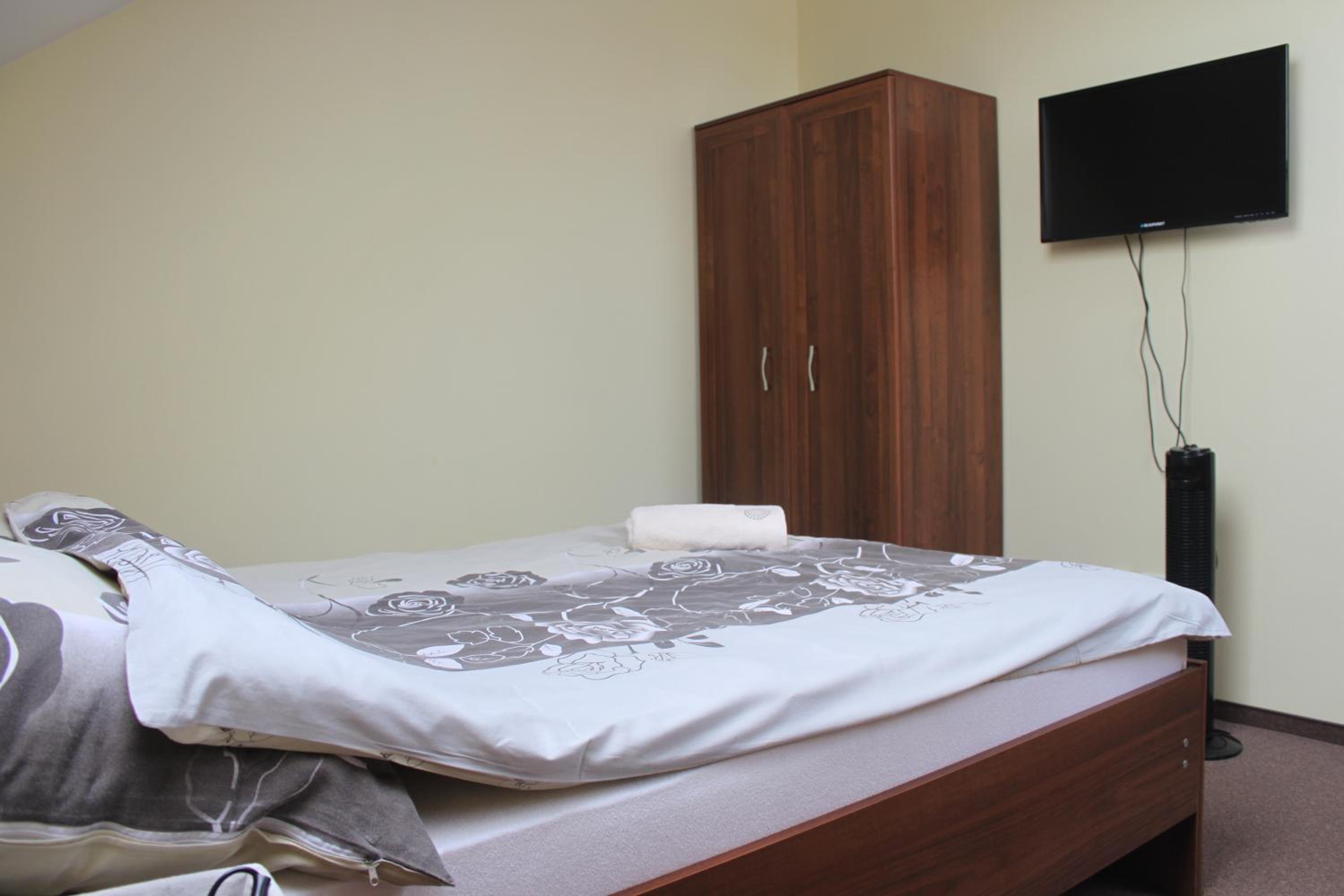 Large Double Room photo 3