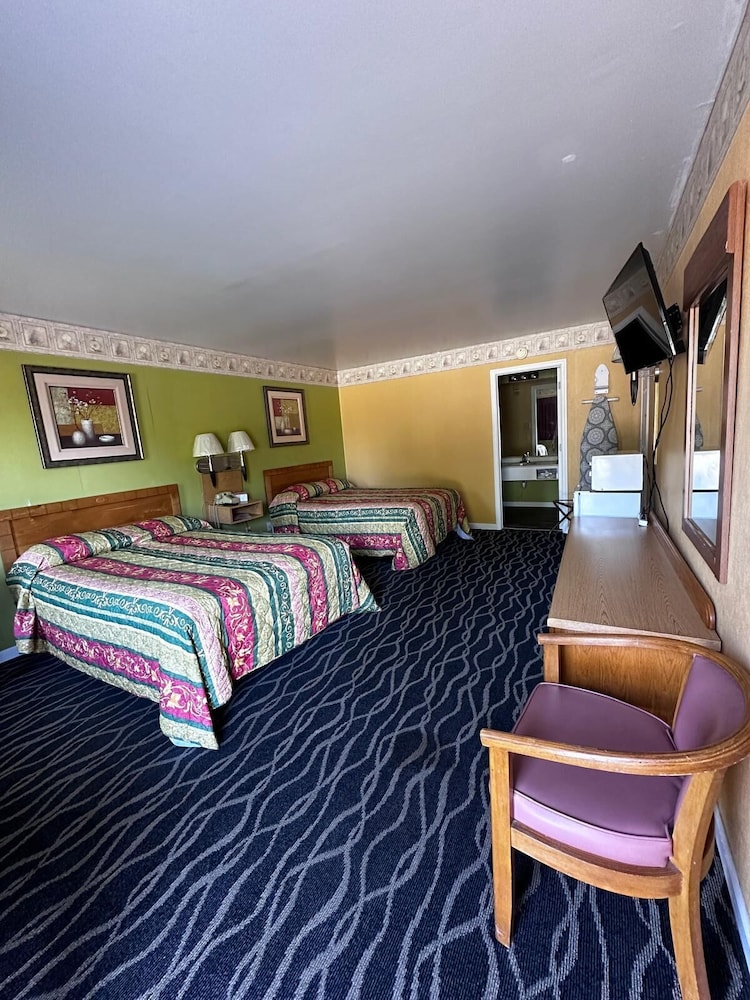 Double Room, Balcony, Garden View photo 1