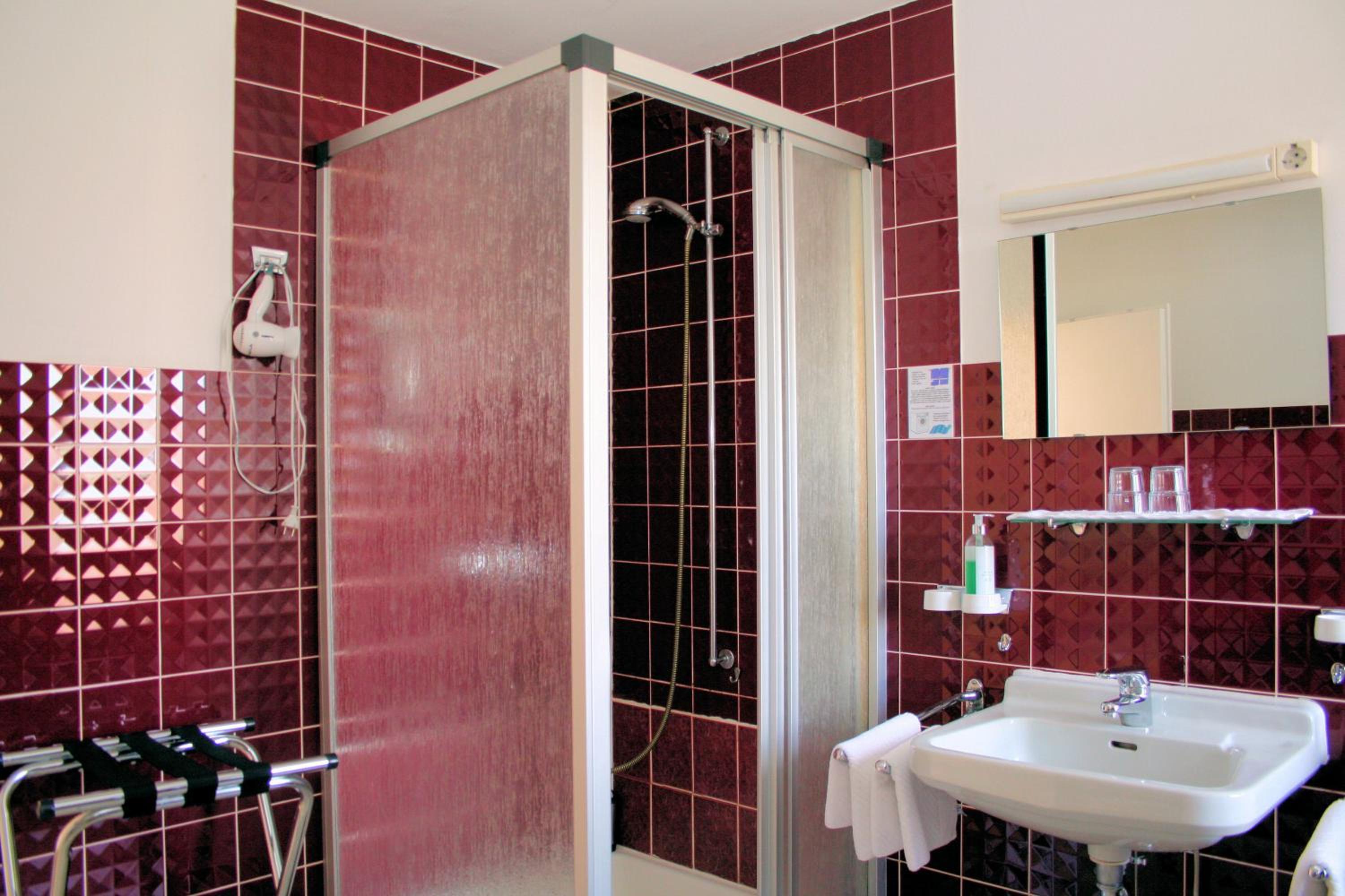 Double Room - Photo 7