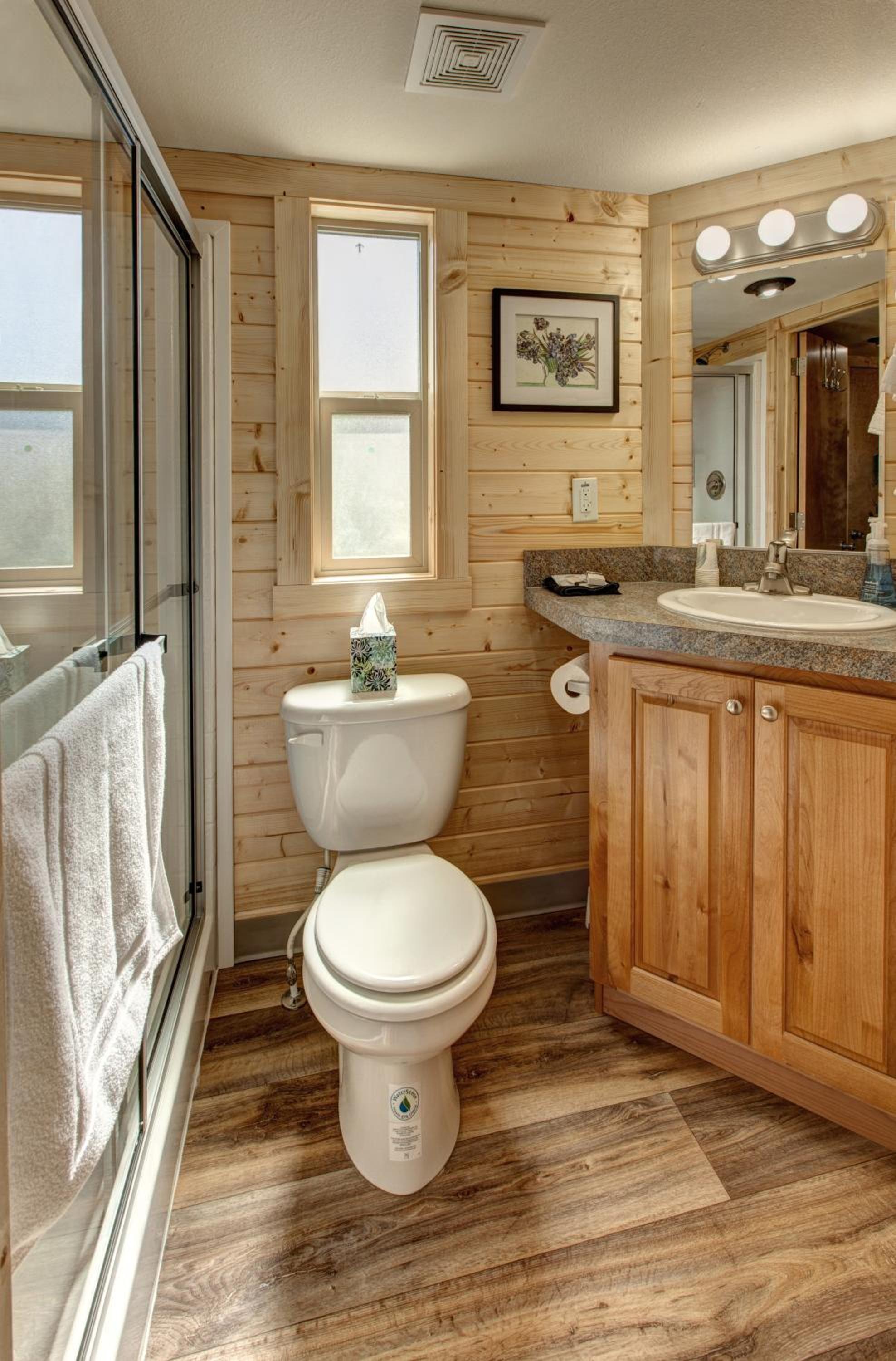 Superior Cottage - Fishing photo 3