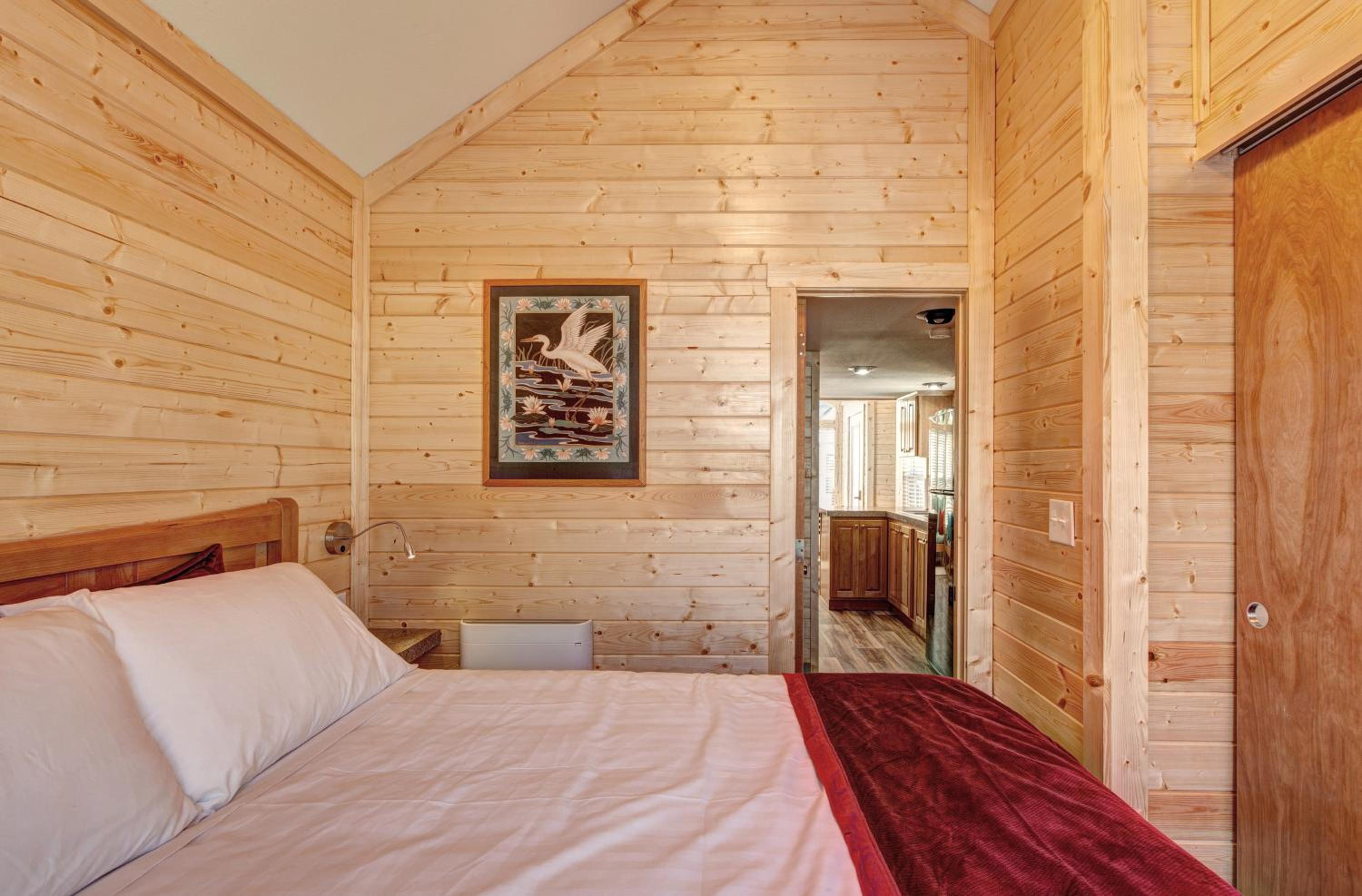 Superior Cottage - Birder photo 1