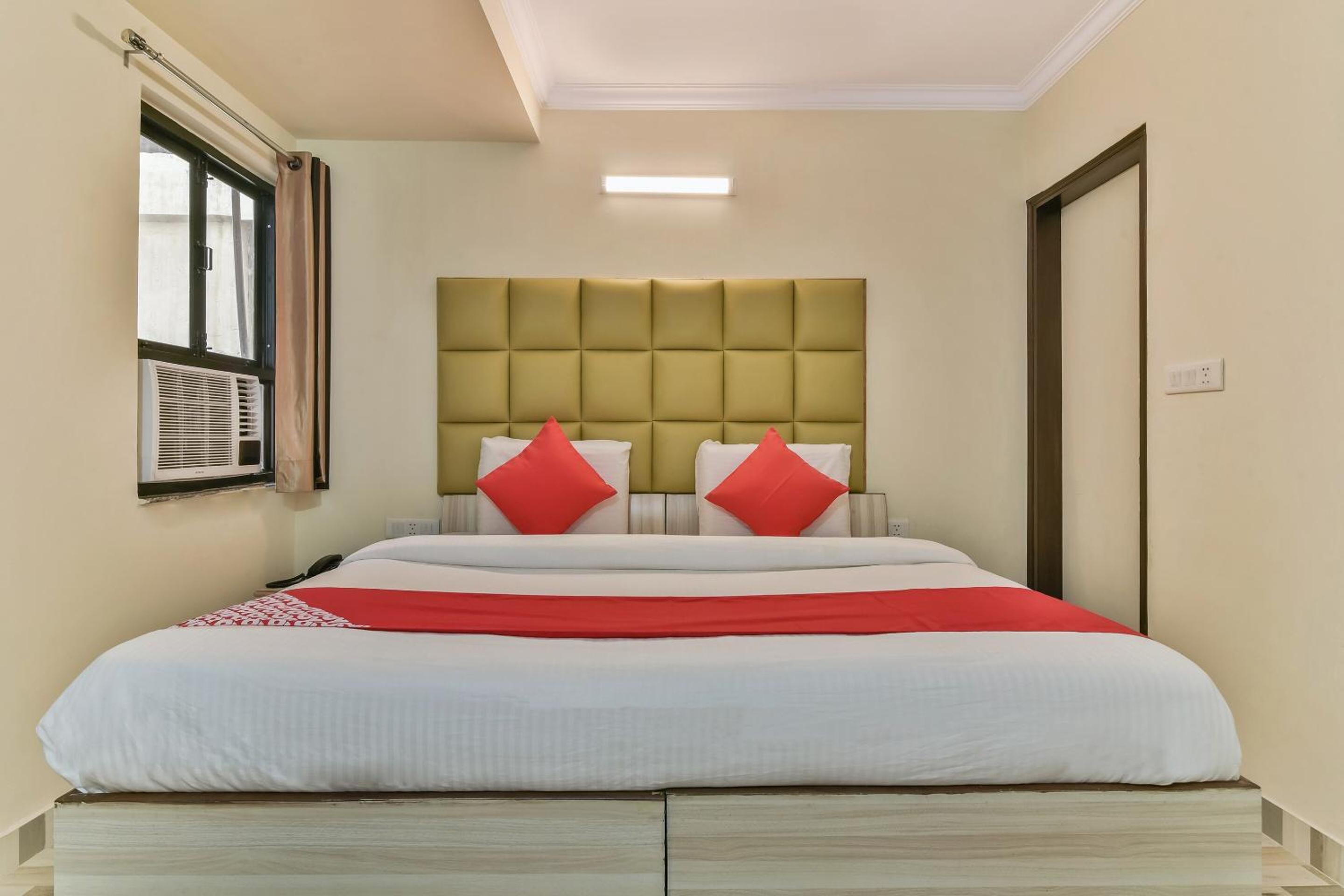 Classic Triple Room