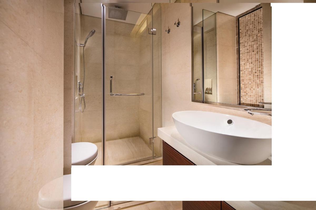 Two-Bedroom Deluxe with 2 breakfast photo 2