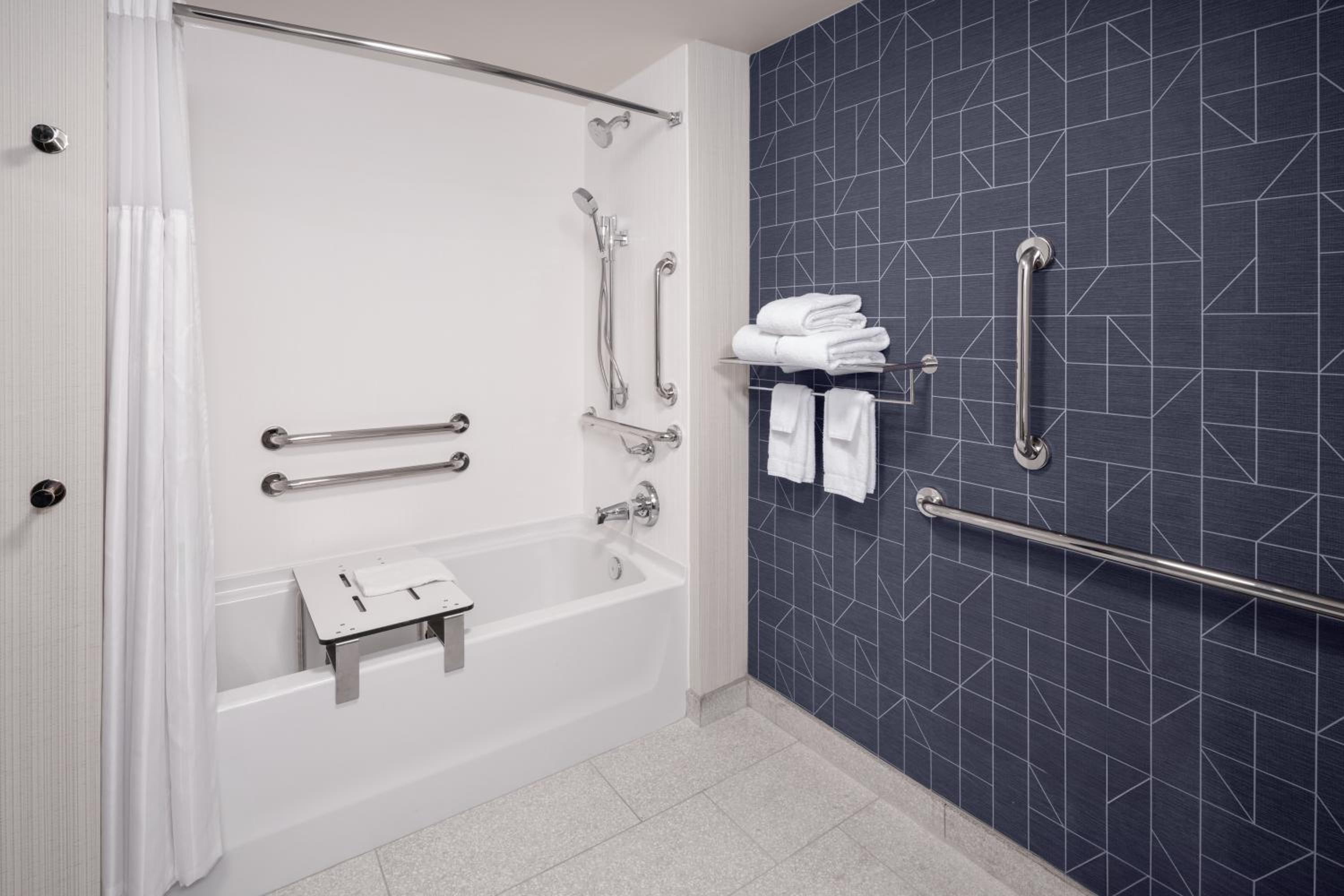 Spark by Hilton Decatur, 写真 6