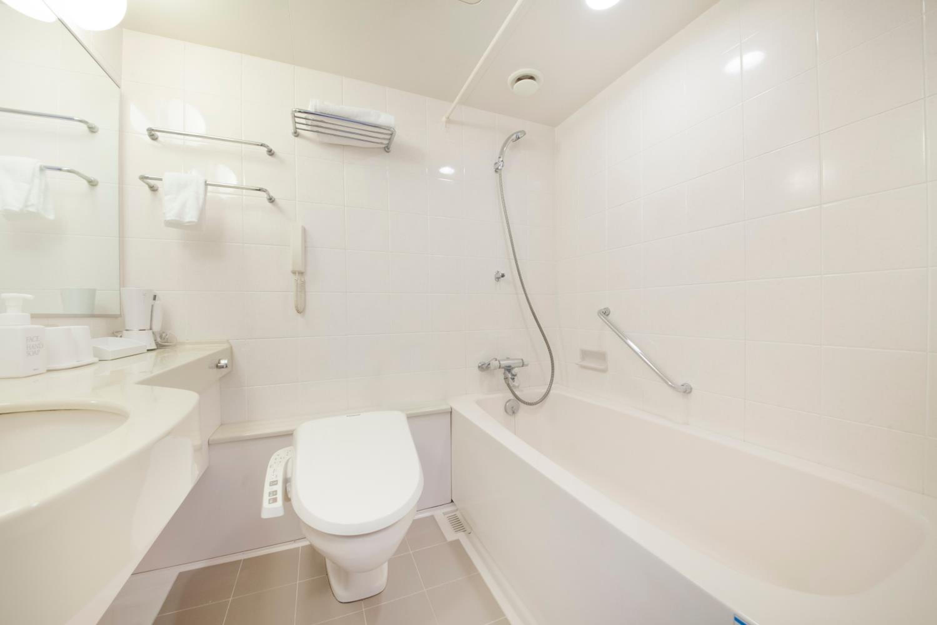 Deluxe Double Room - Smoking - Photo 5