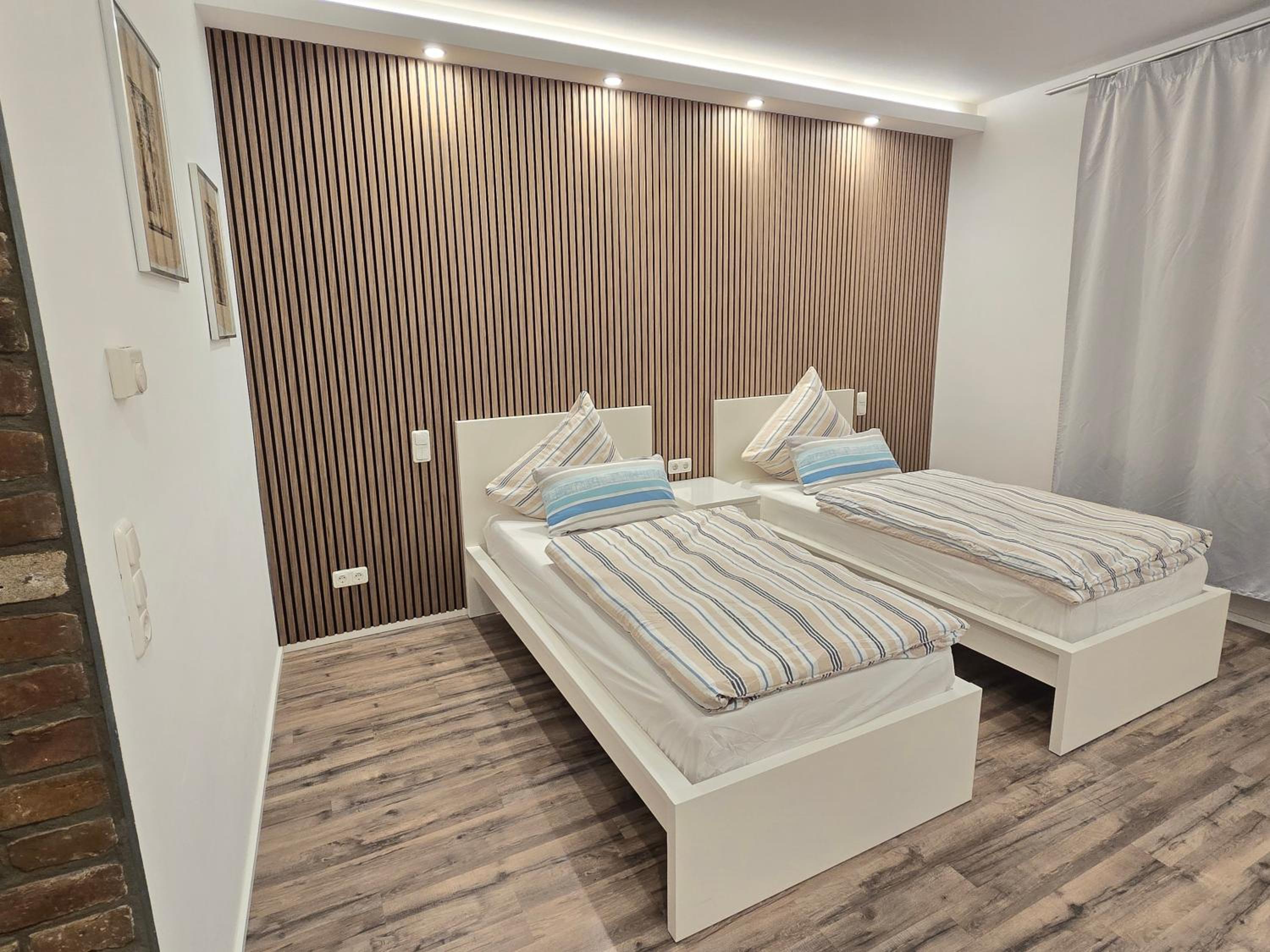Apartment with Balcony photo 1