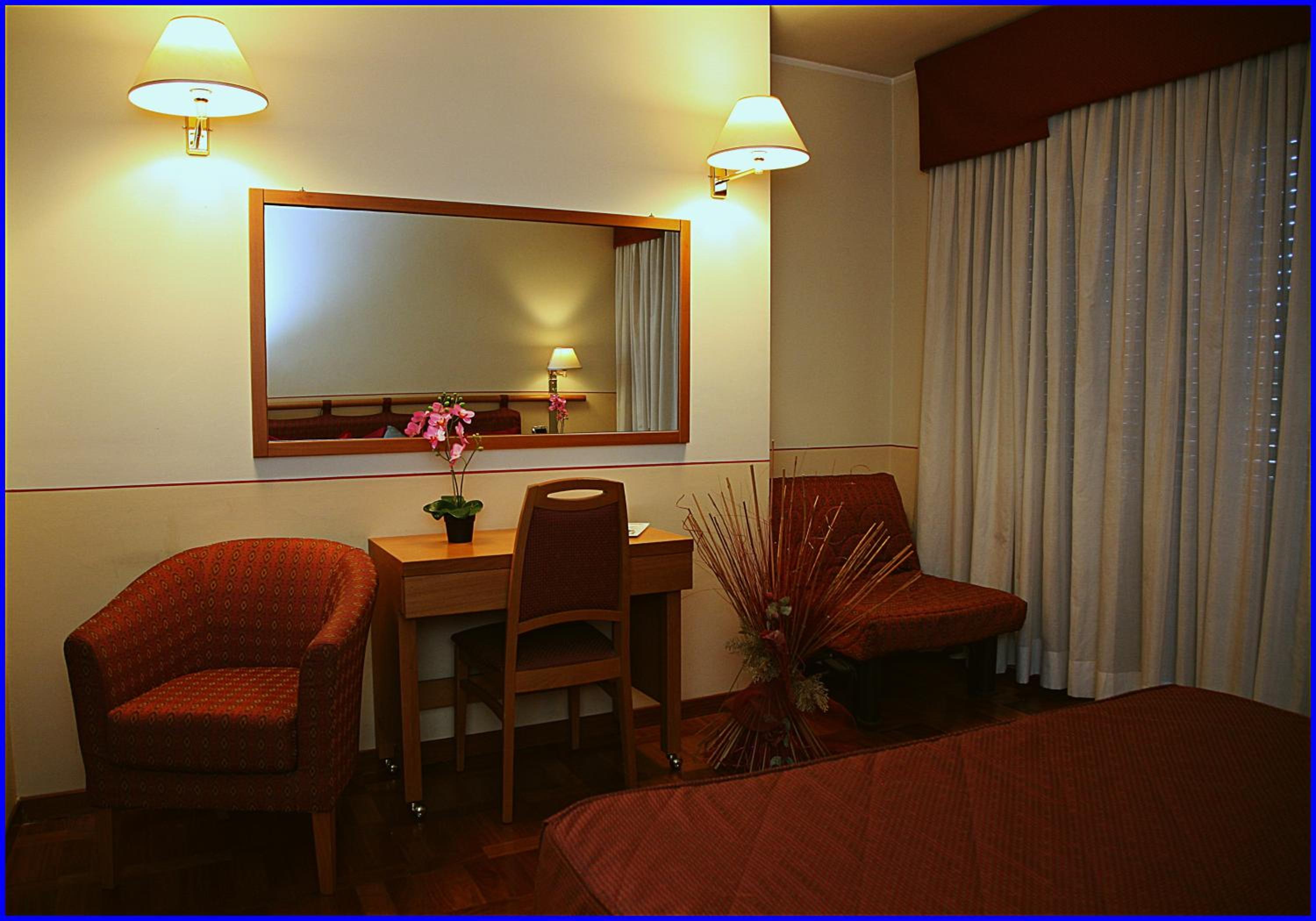 Triple Room - Photo 19