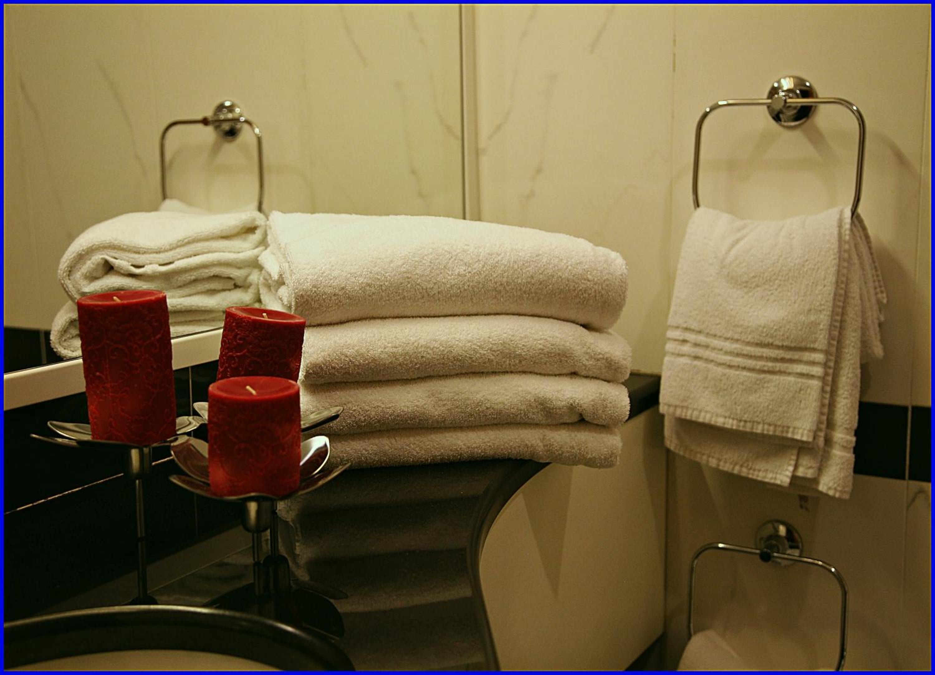 Twin Room - Photo 6