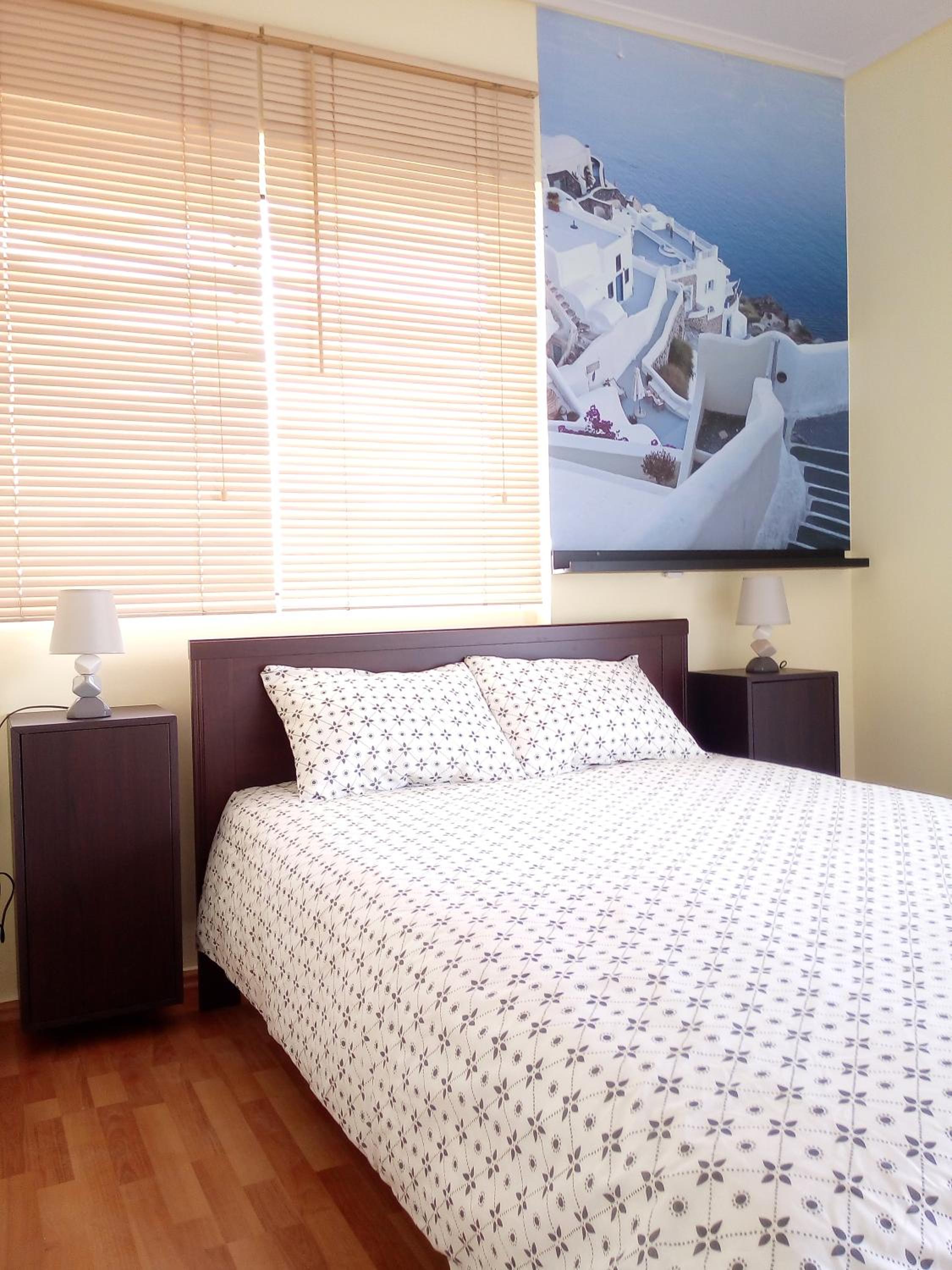 One-Bedroom Apartment - City View