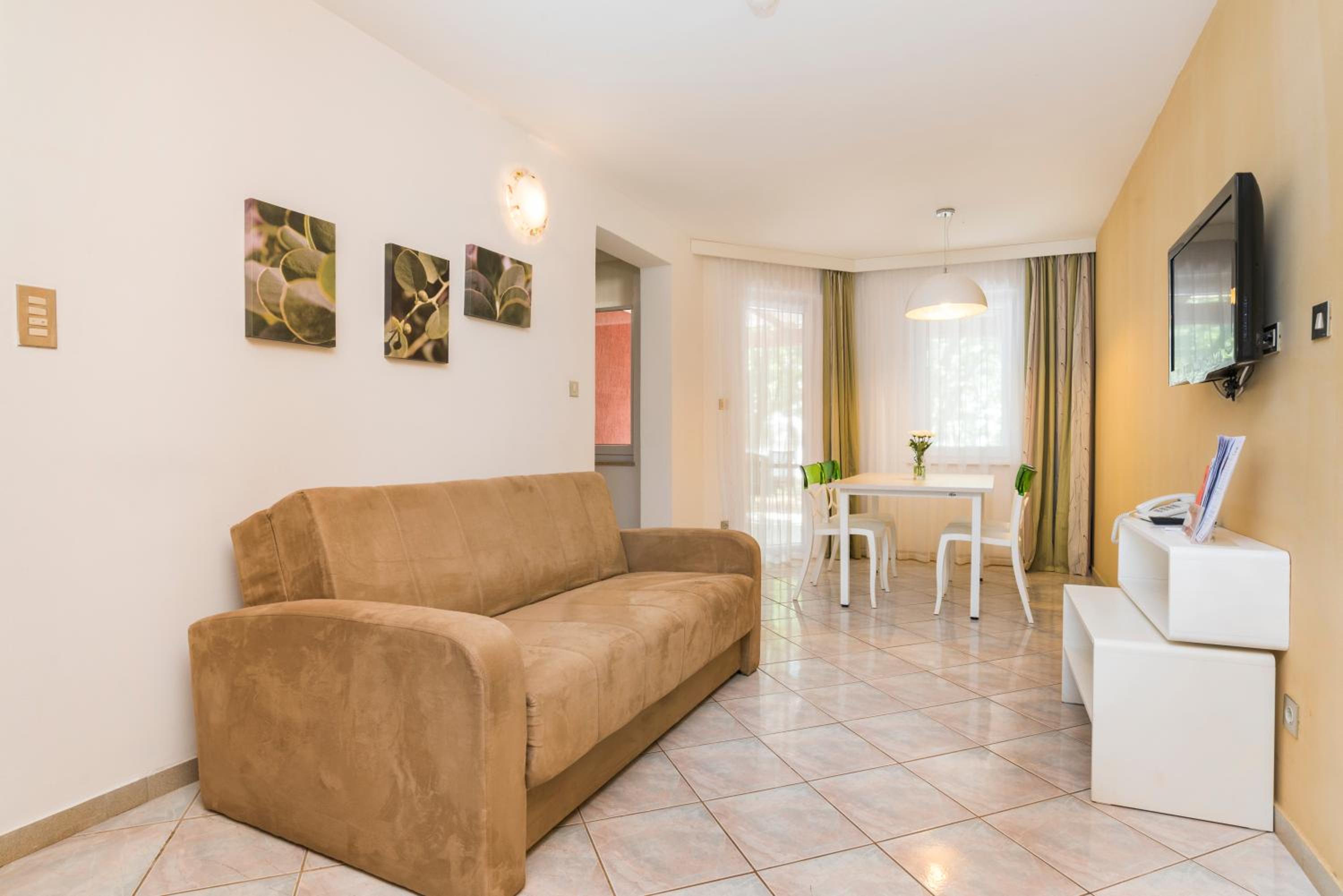Premium Apartment (2+2) - Photo 6