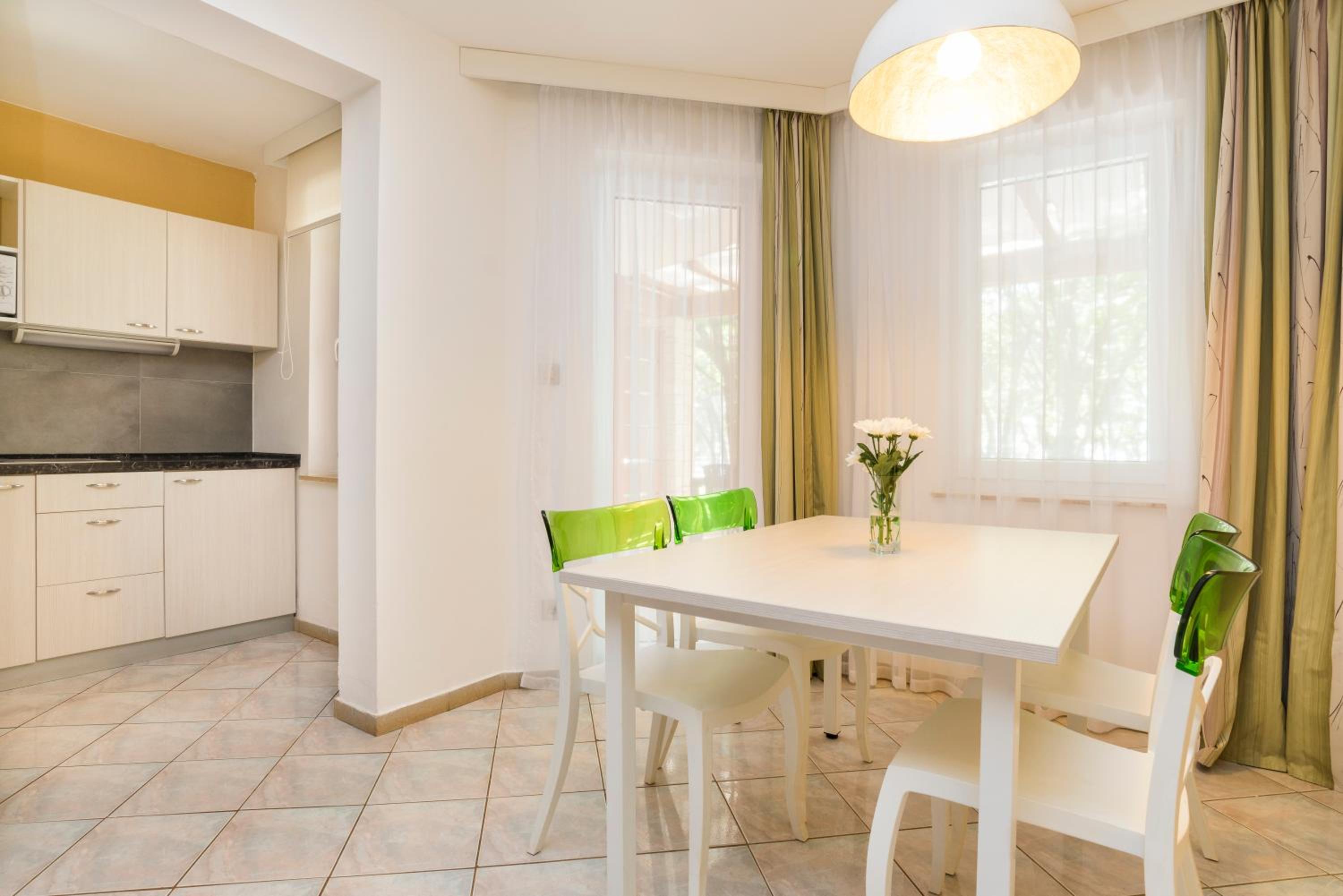 Premium Apartment (2+2) - Photo 8