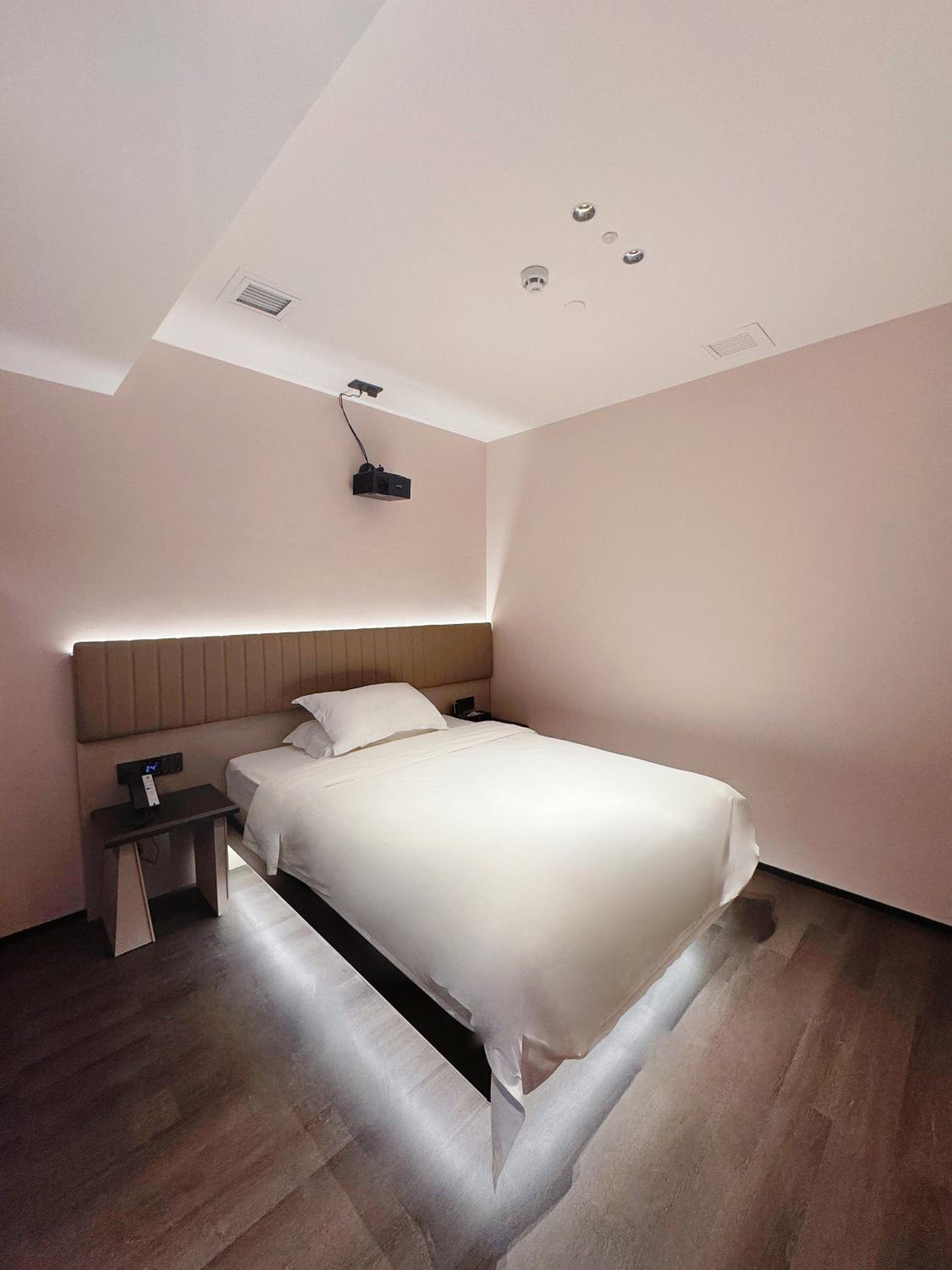 Smart King Room photo 3